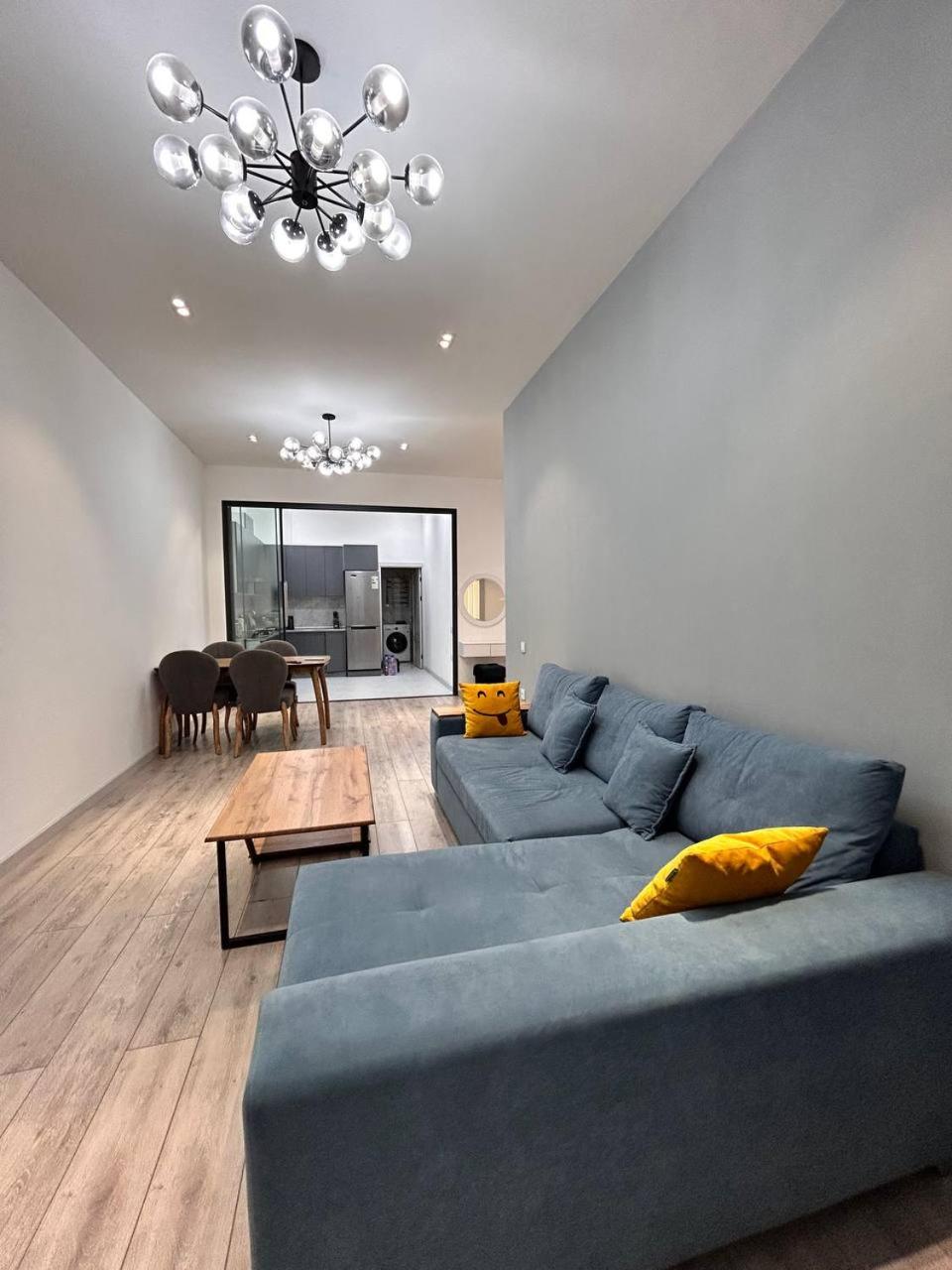 Deluxe Apartments