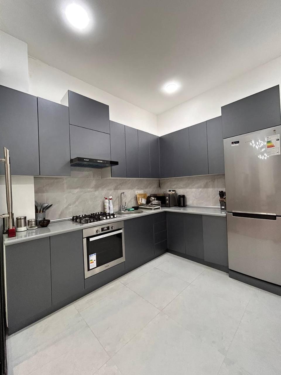 Deluxe Apartments