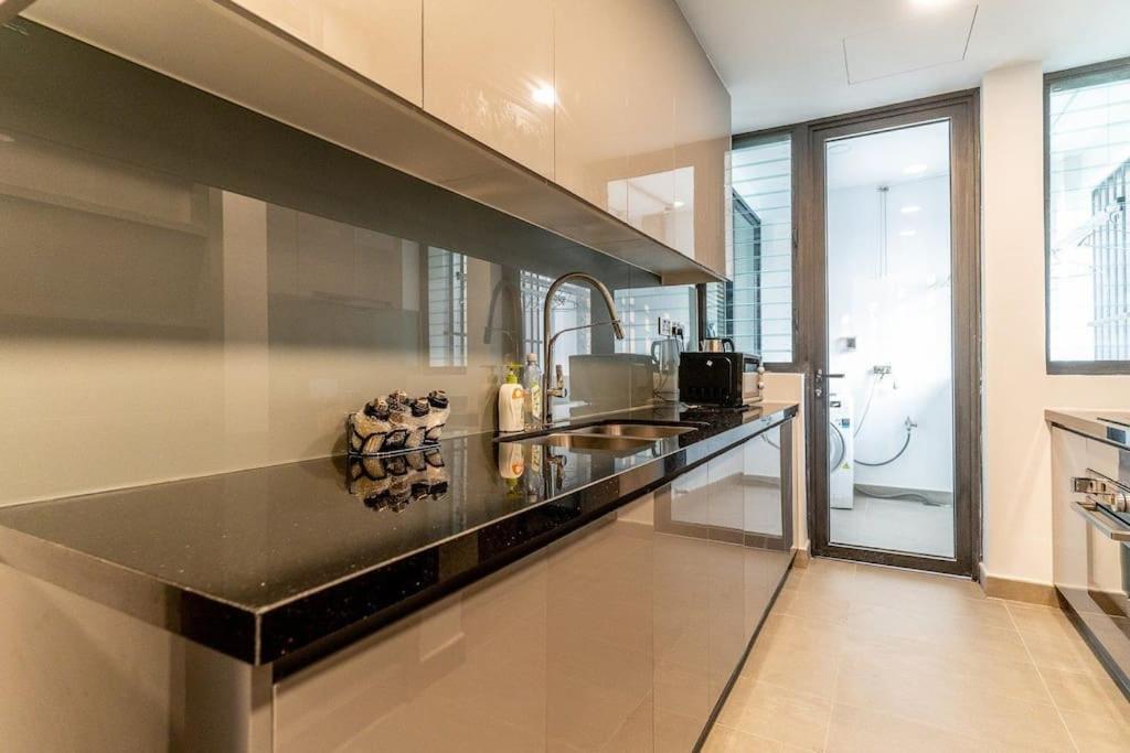 The Rixx Combo 2 of 3bedrooms at D1 Mension with pool and gym