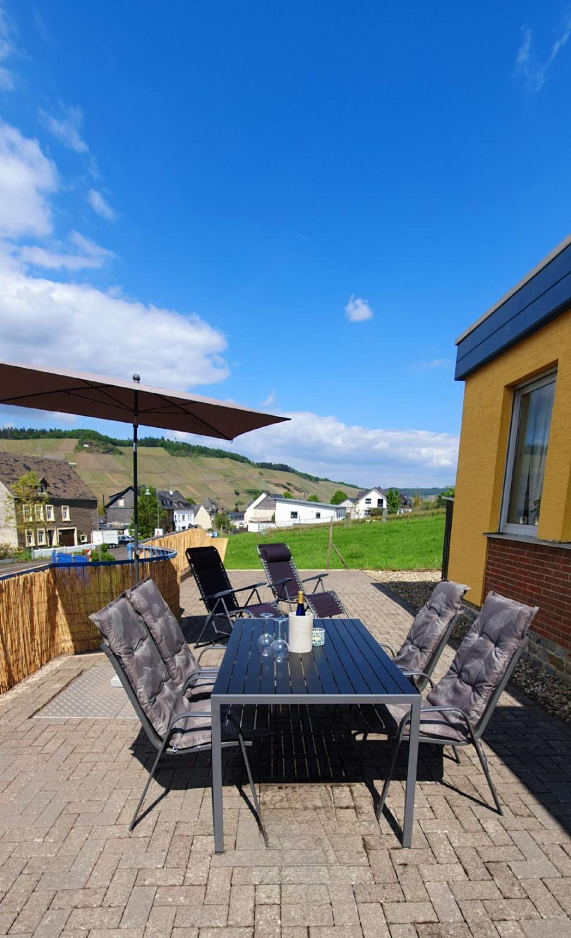 Ferienhaus Moselnest -Brauneberg - freistehend - klimatisiert