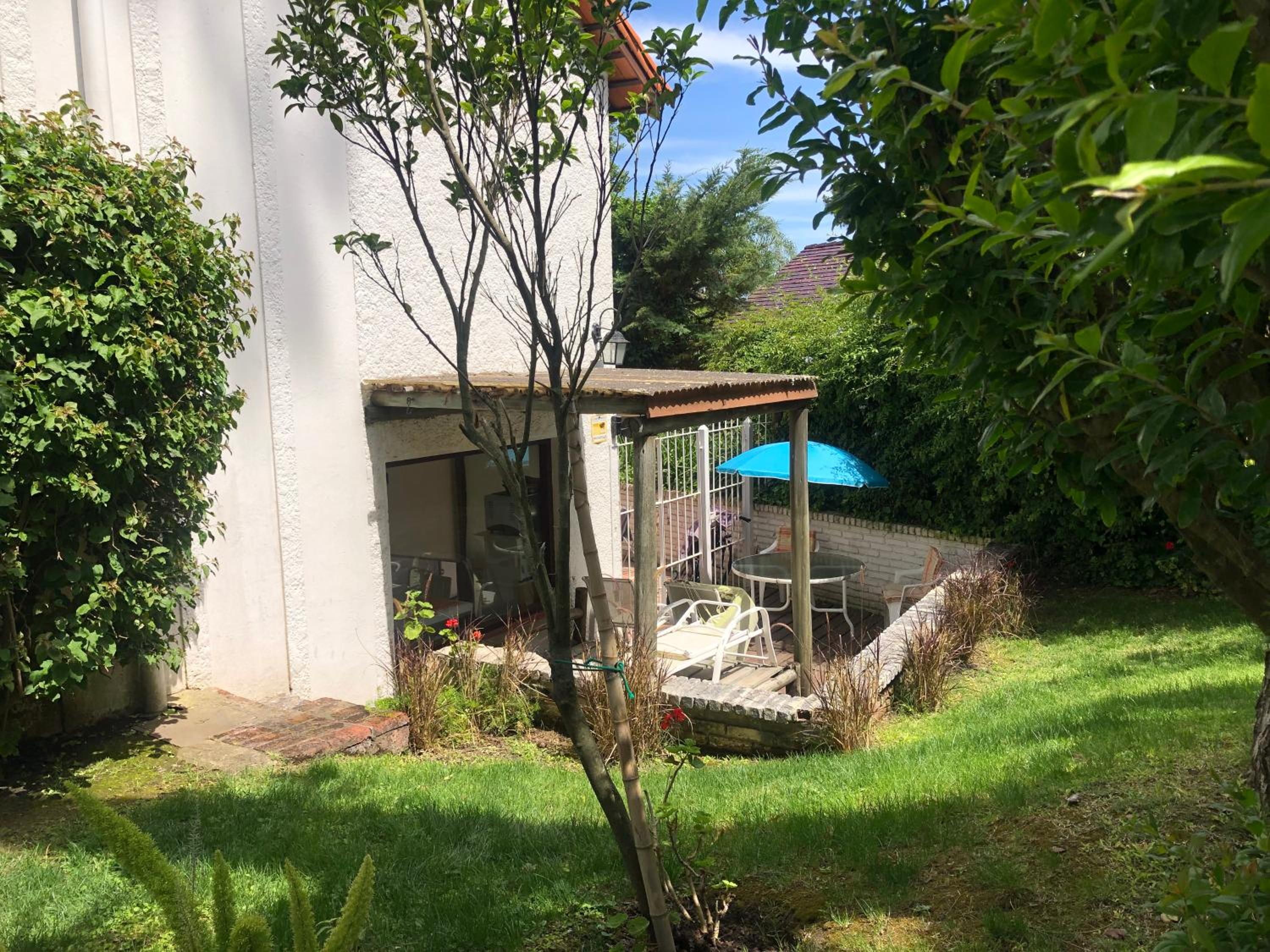 Les Pins , Av Pedragosa Sierra P Del Este , 2 dormitorios