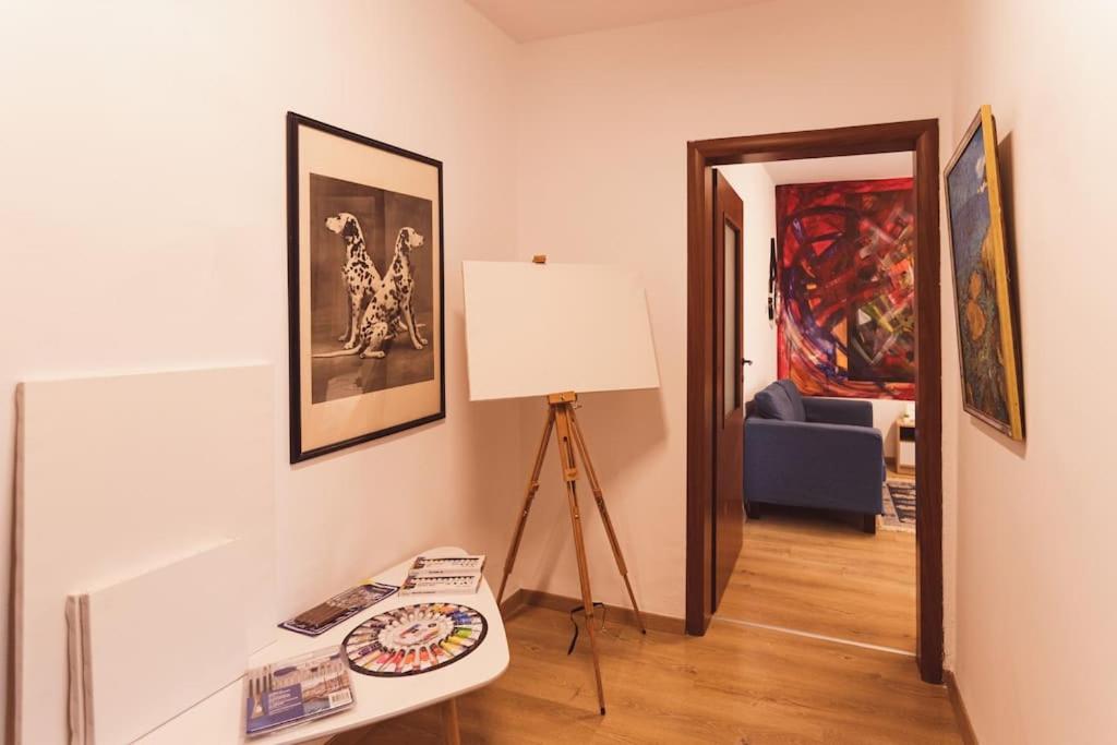 Art Studio Myslym Shyri
