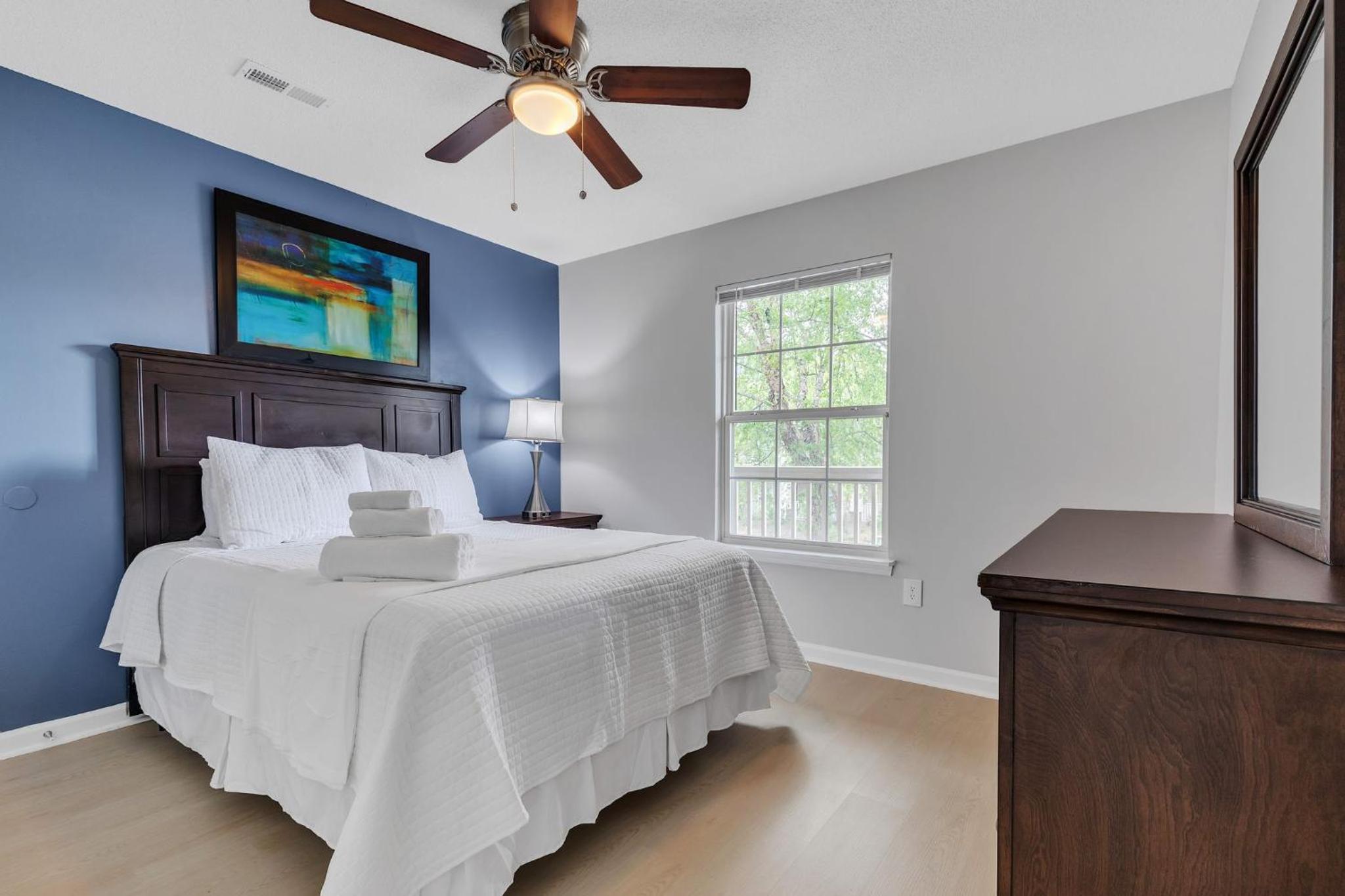 Cb 202 Modern Comfort Meets Fayetteville Charm - Property Image 12