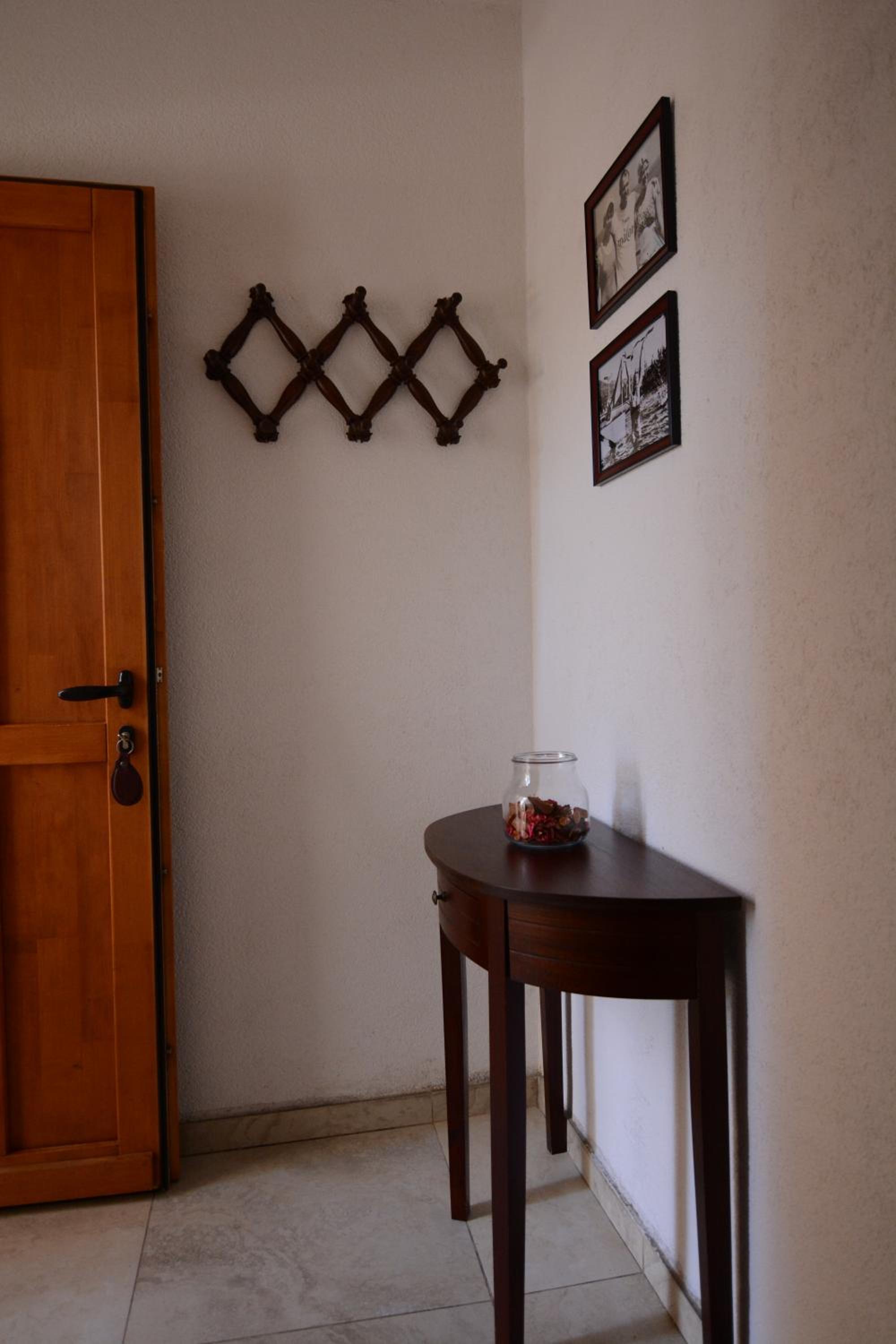 Photo 34