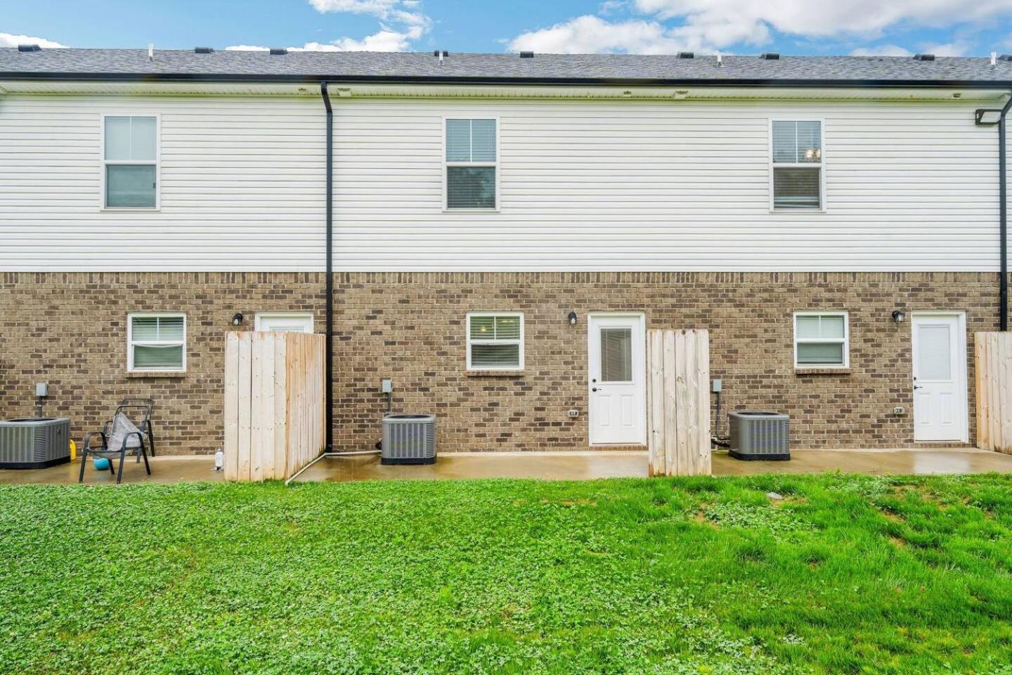 Alto M5 Marvelous 2bd,25bth wpool acc