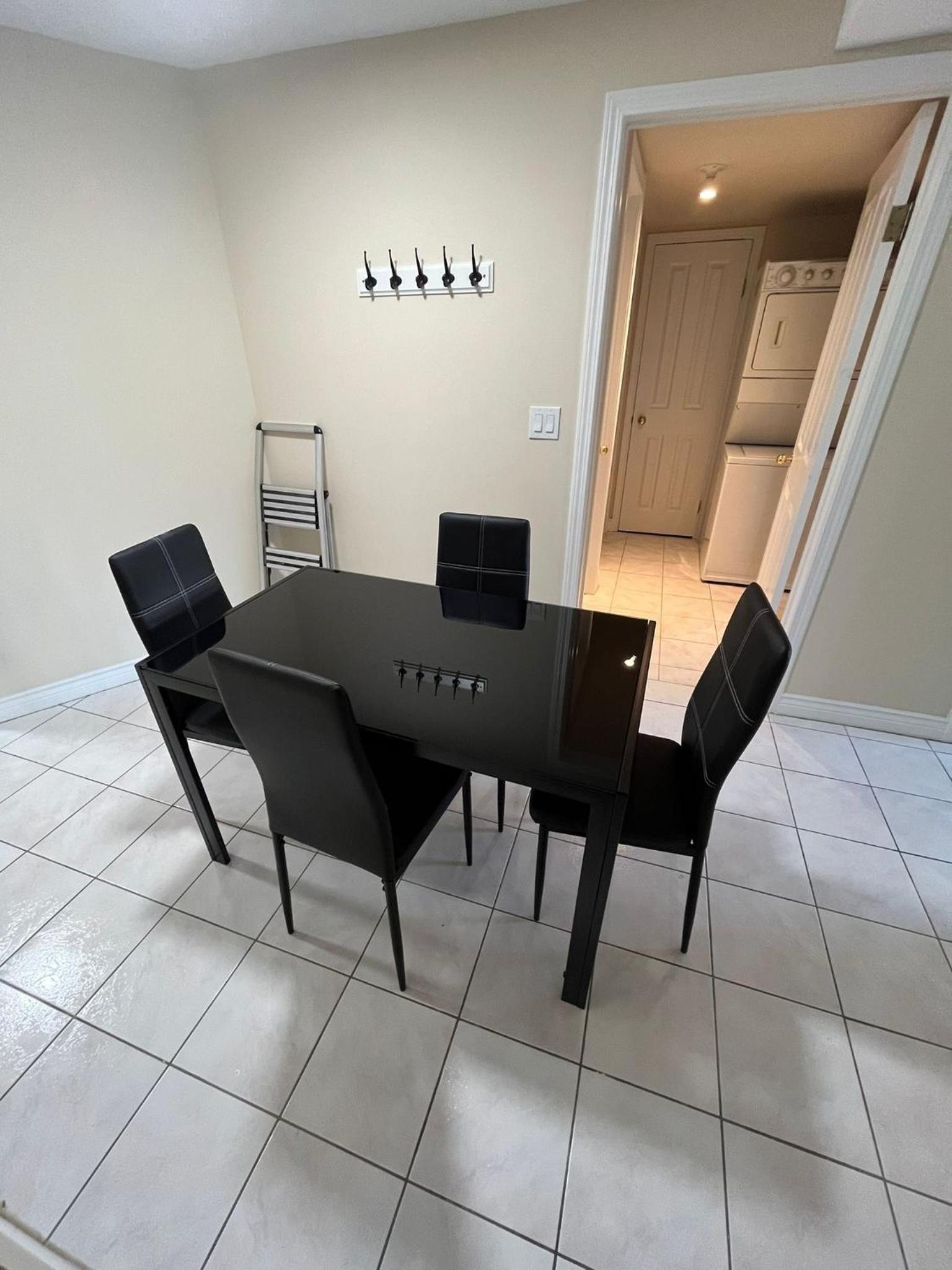 Guest Suite in Surrey
