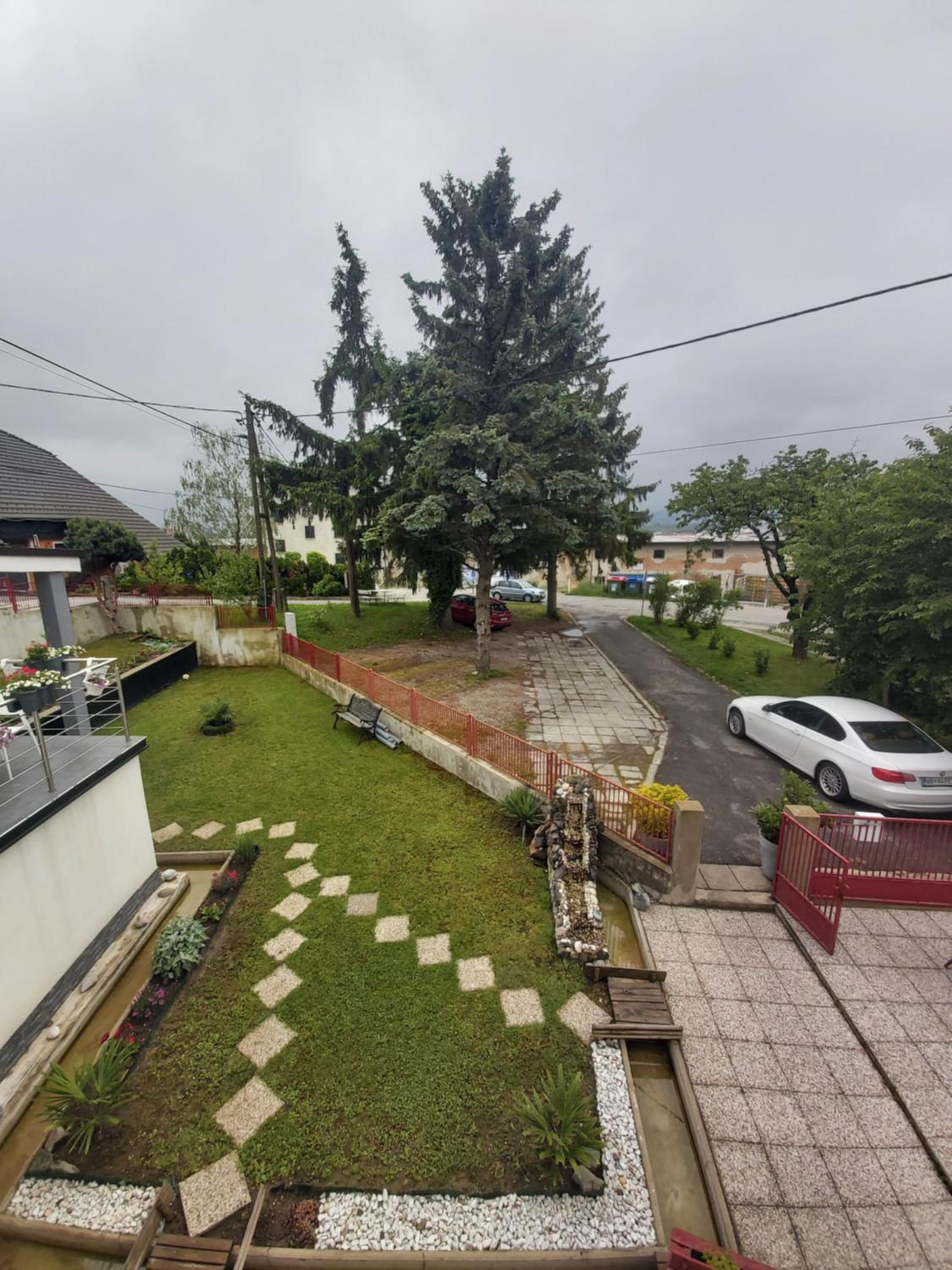 Photo 43
