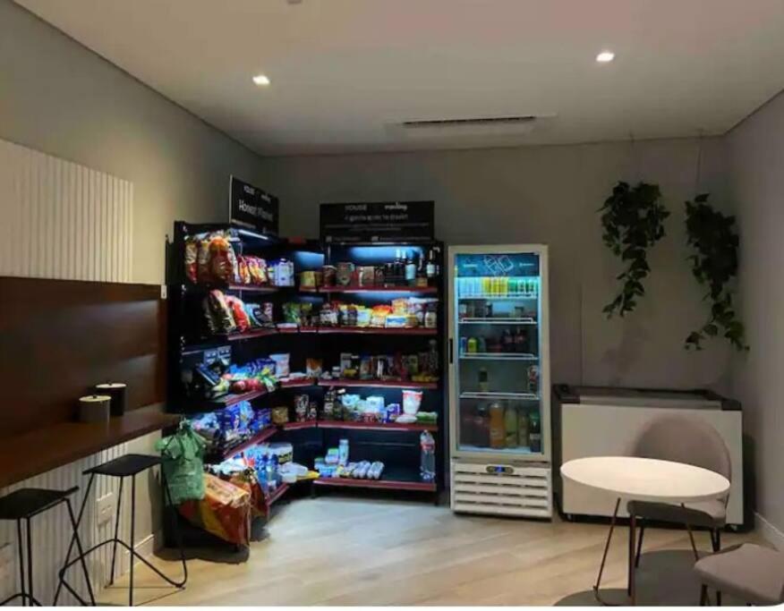 Studio VlNovaConcei 4pessoas ar cond e varanda