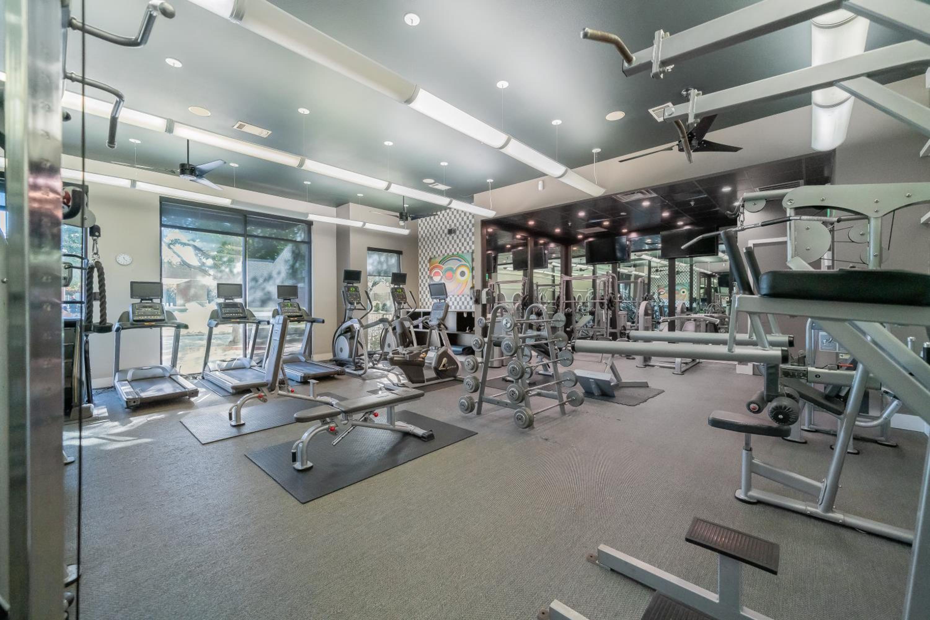 Peaceful 1br Corporate Suite, Parking, Pool Cs view 5