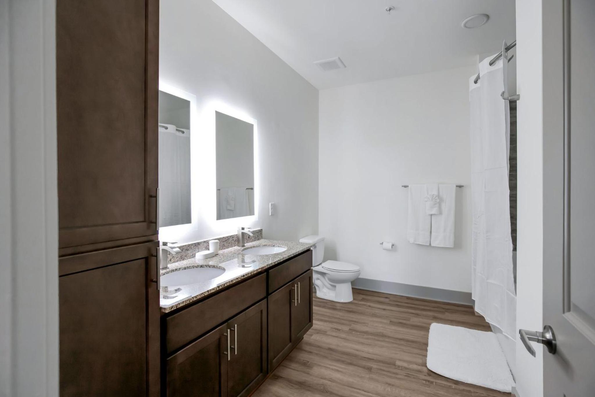 Overlook 6301 Knoxville's Ultimate Urban Escape view 3