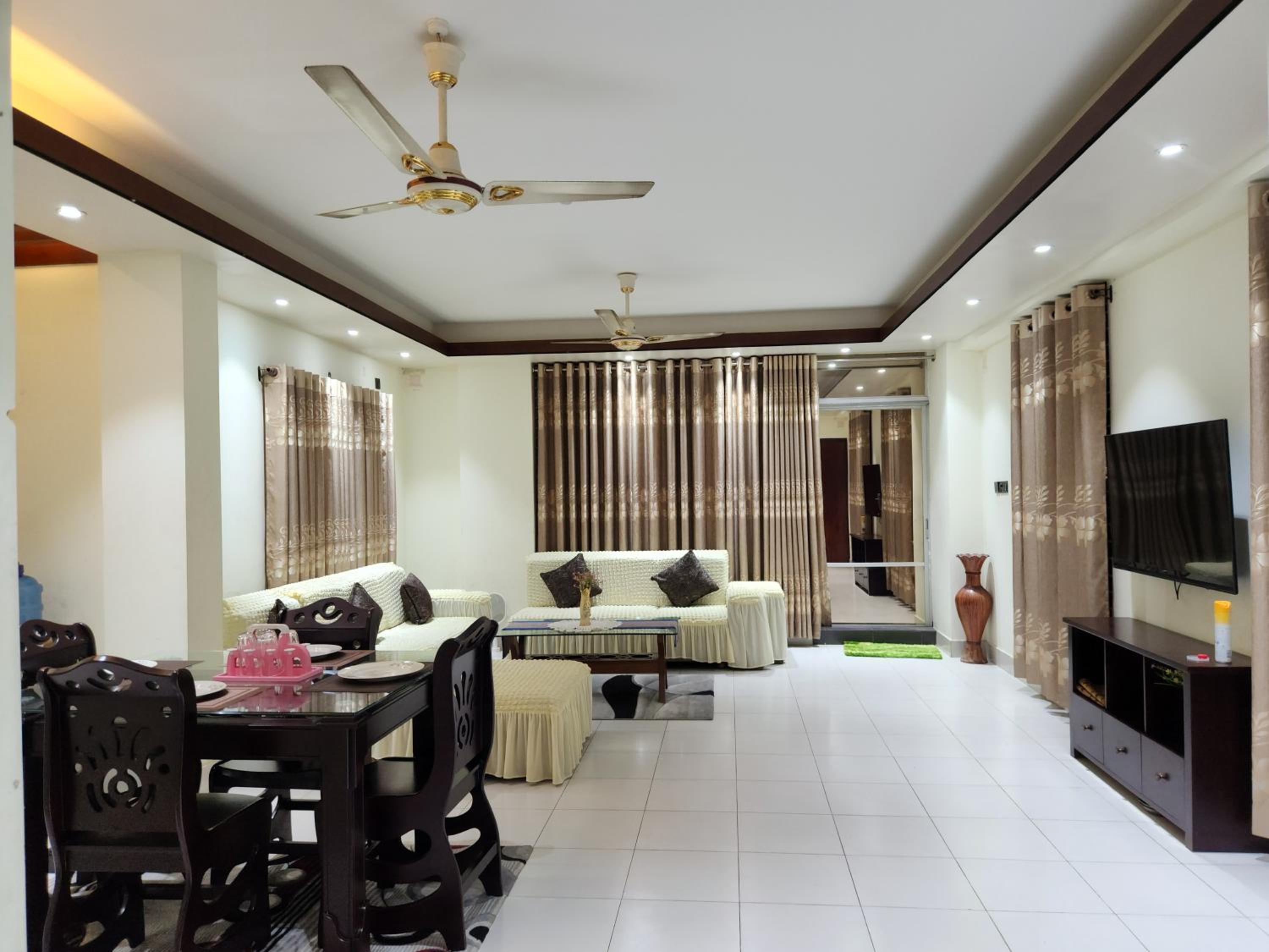 Private Furnished Penthouse Apartment With Rooftop Garden In Chittagong
