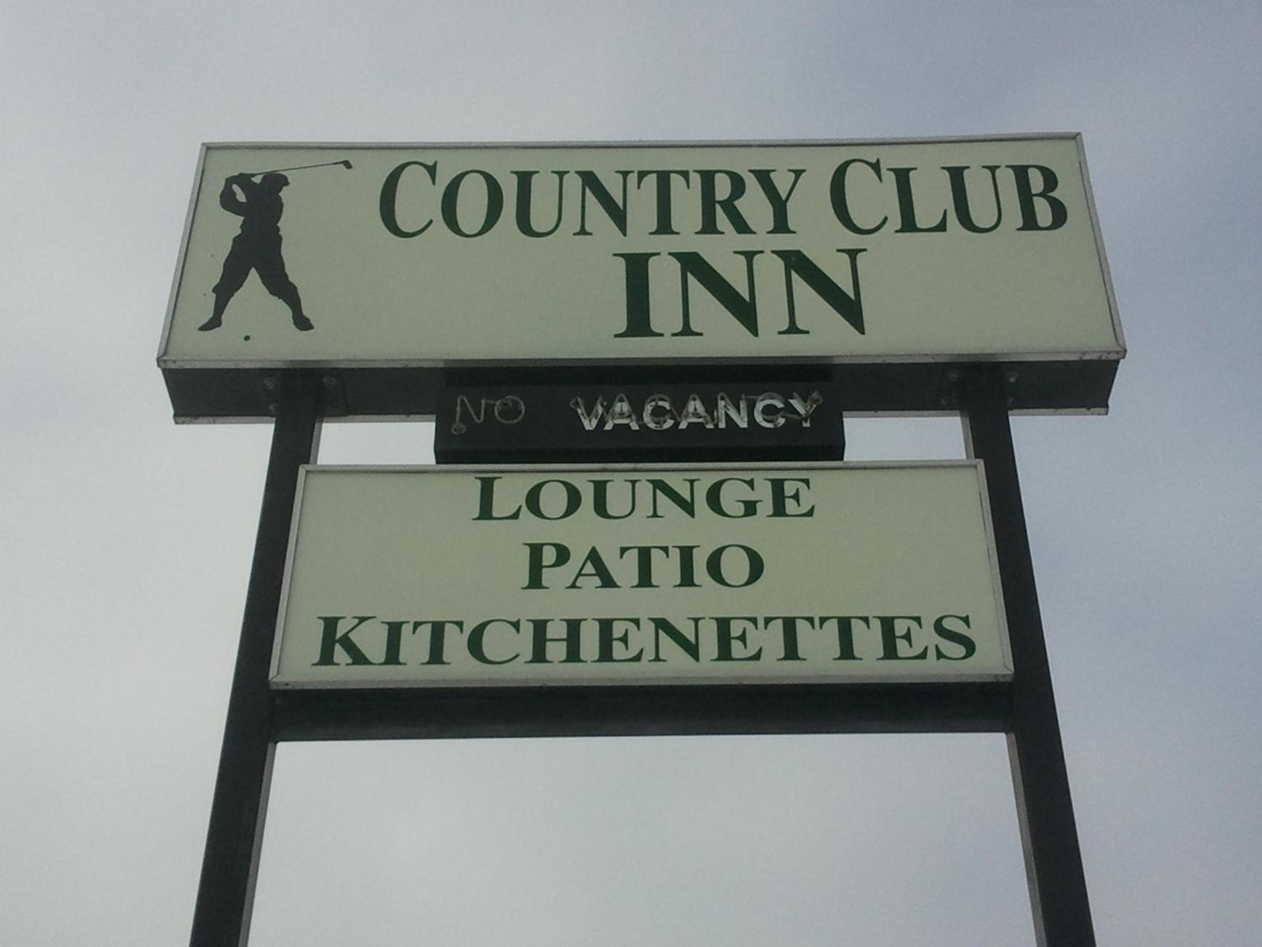 Country Club Inn