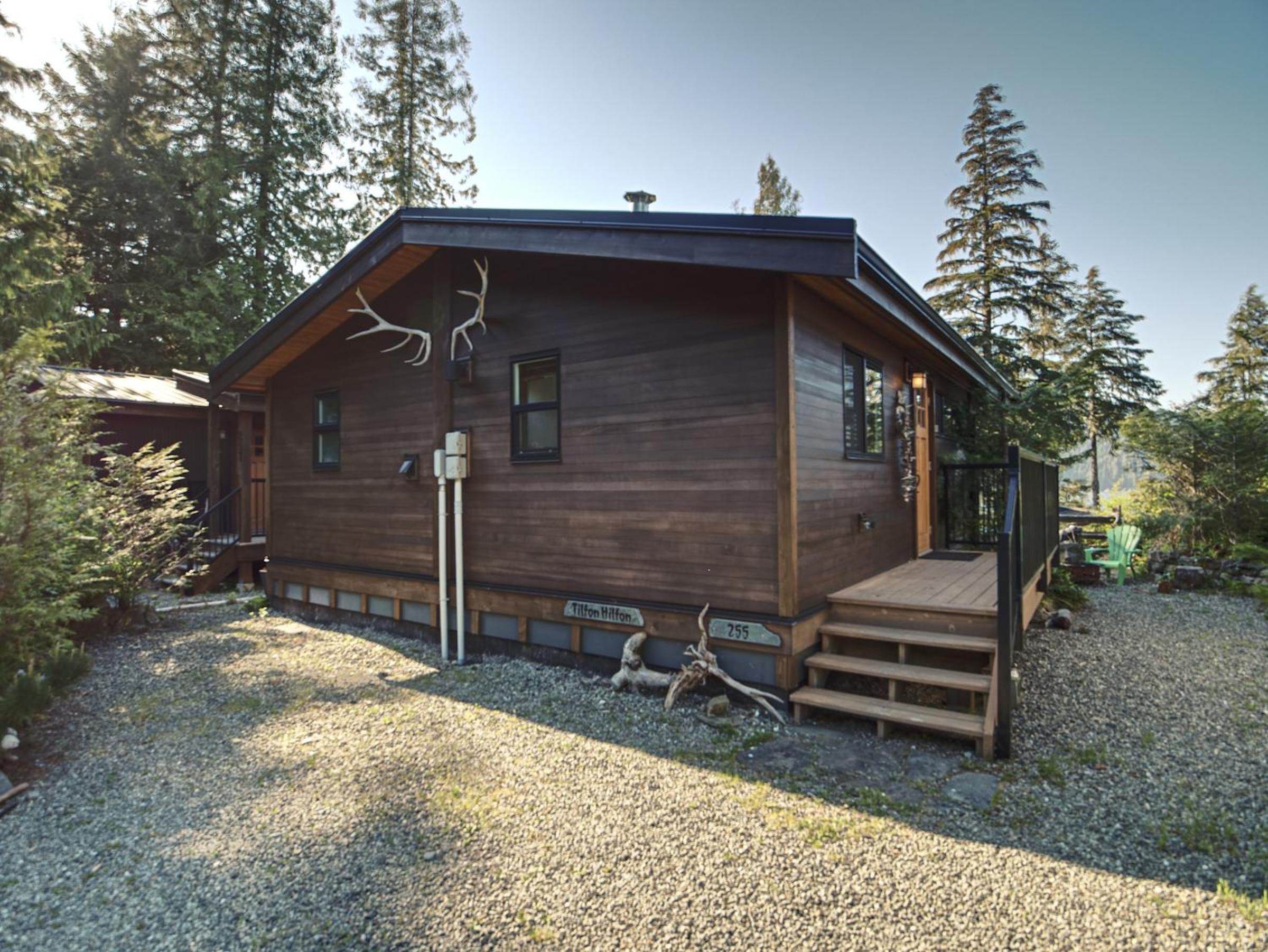 Handsome Dan's Vacation Cottage Rentals