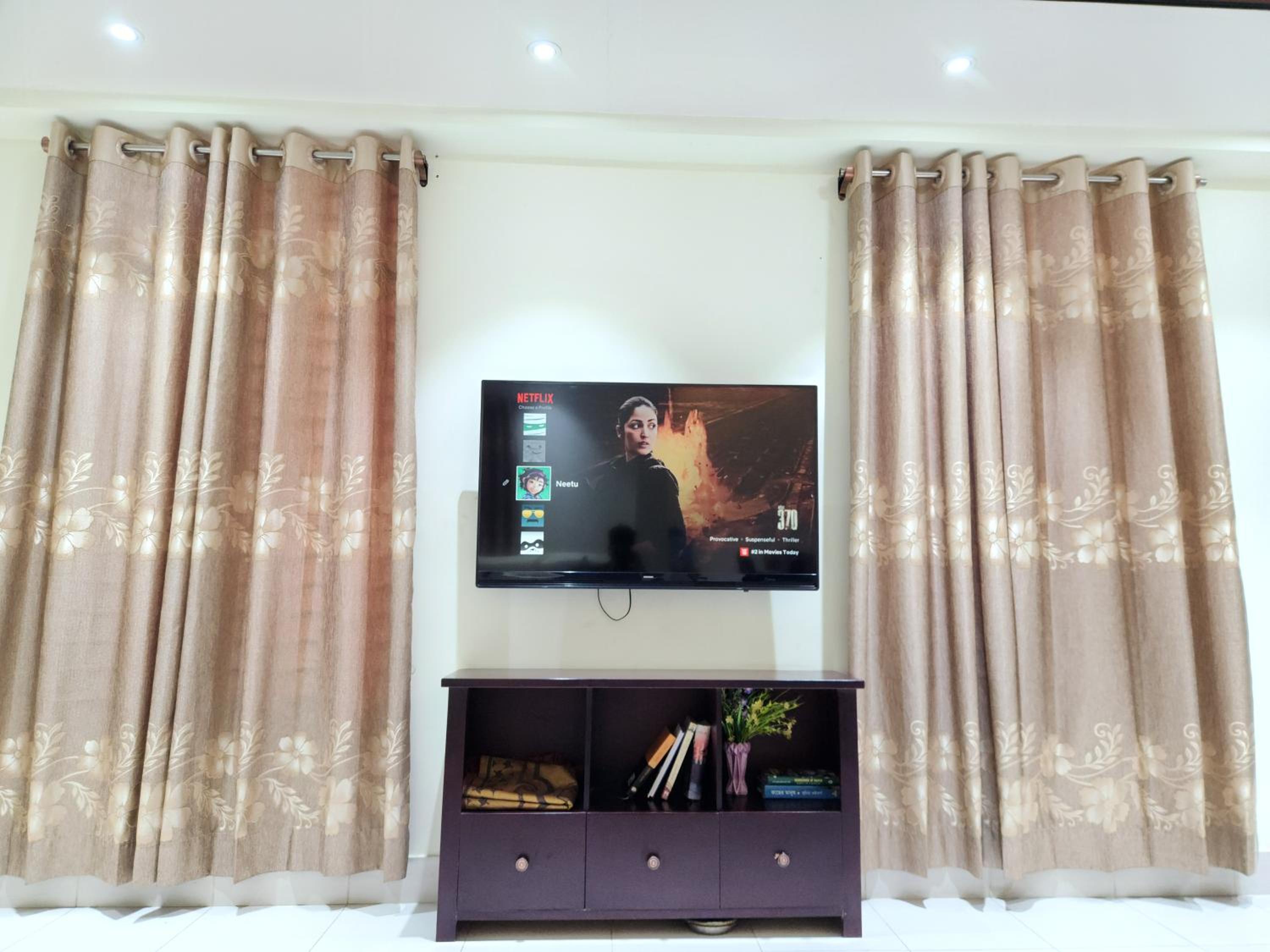 Private Furnished Penthouse Apartment With Rooftop Garden In Chittagong
