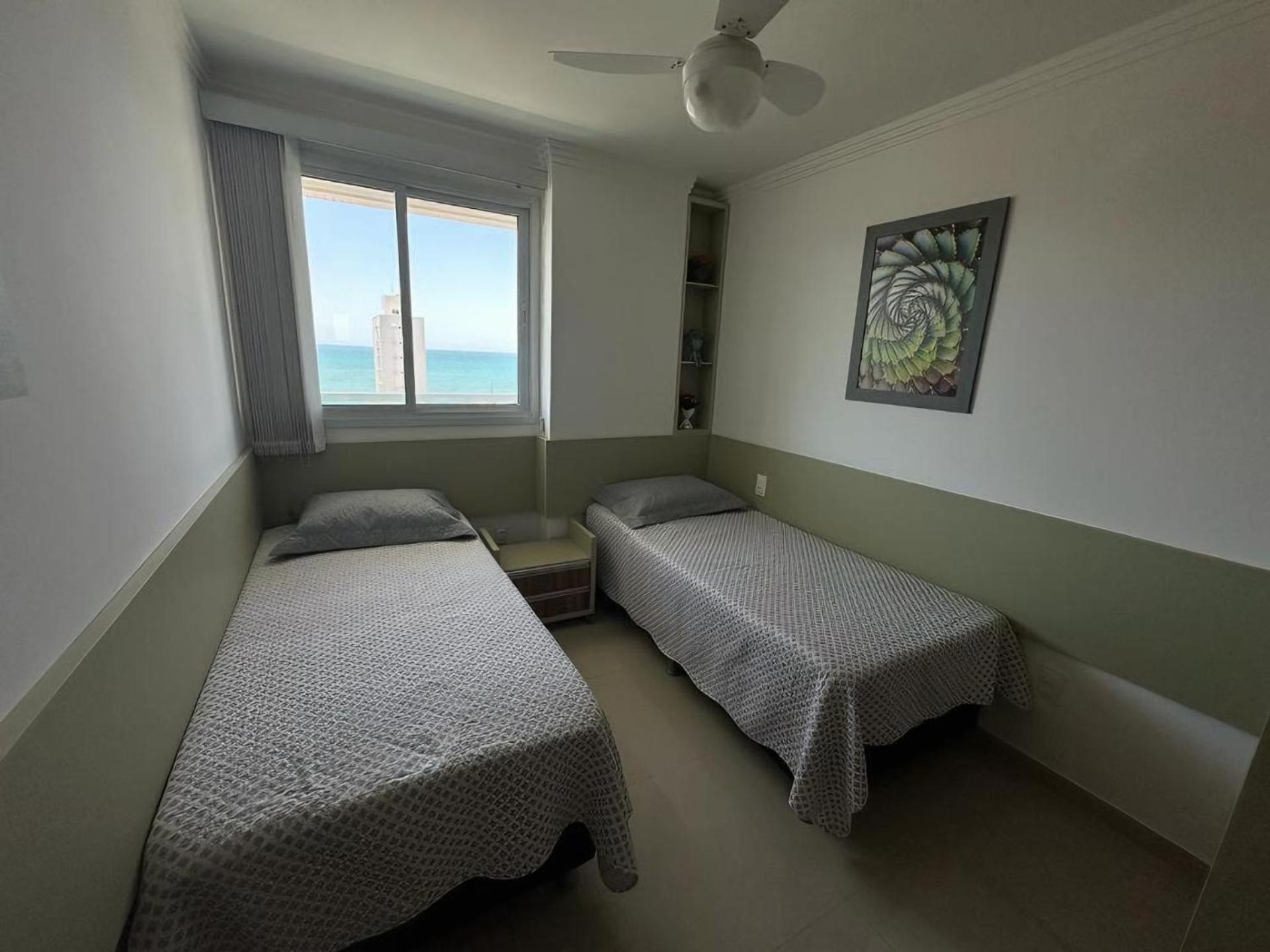 Magnifico apto com vista para o mar, 2 quartos, máximo 6 pessoas!!!