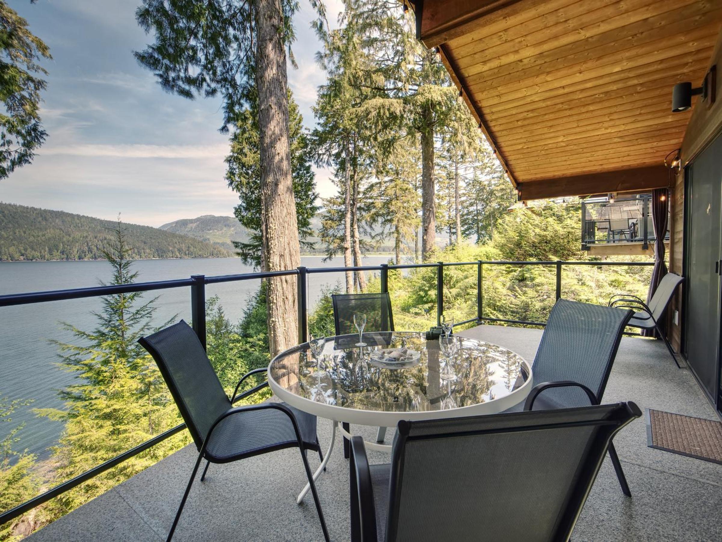 Handsome Dan's Vacation Cottage Rentals
