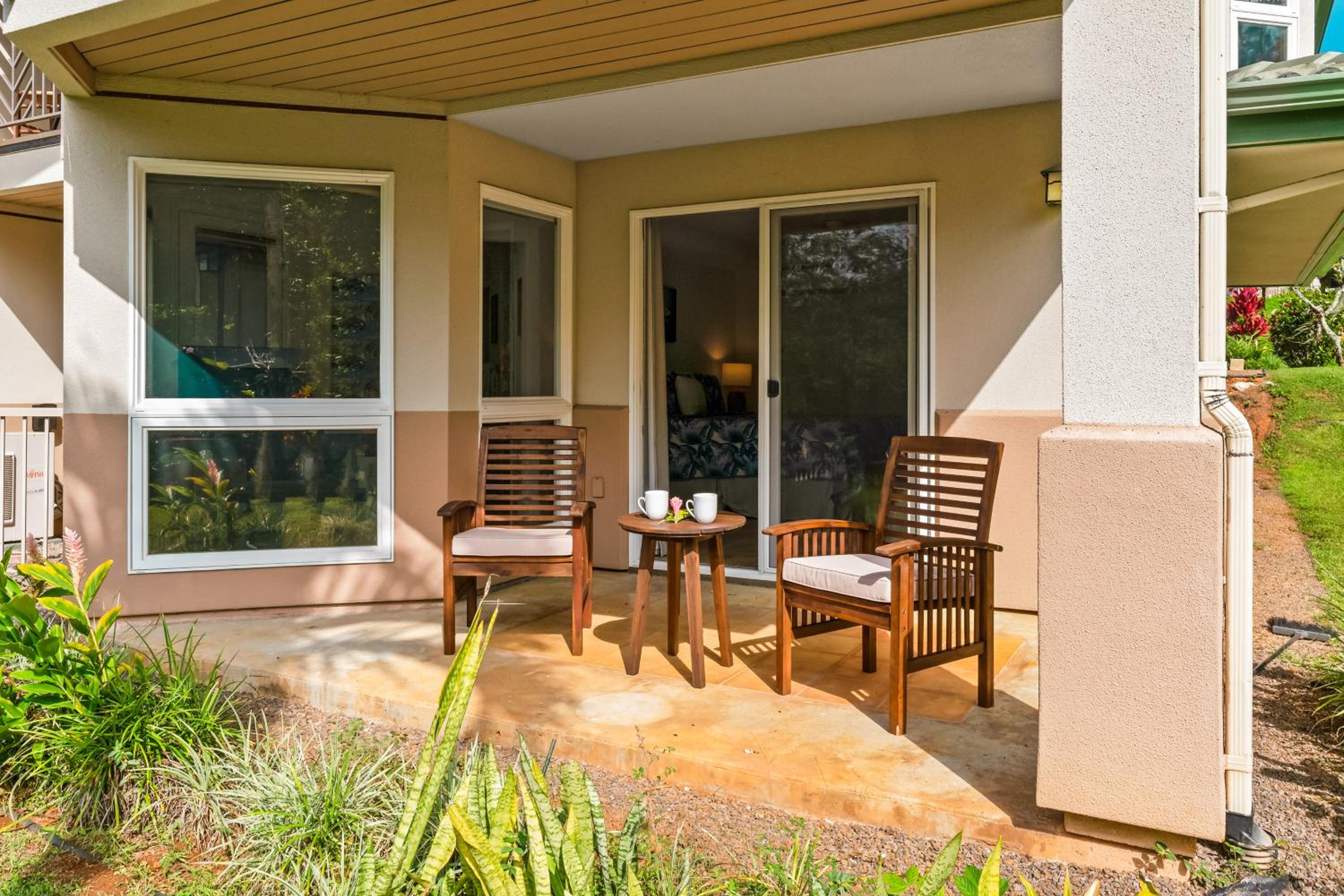 Stunning 3br 3ba Corner Unit Villa of Kamalii, AC, Pool, Hot Tub Unit 23 view 3