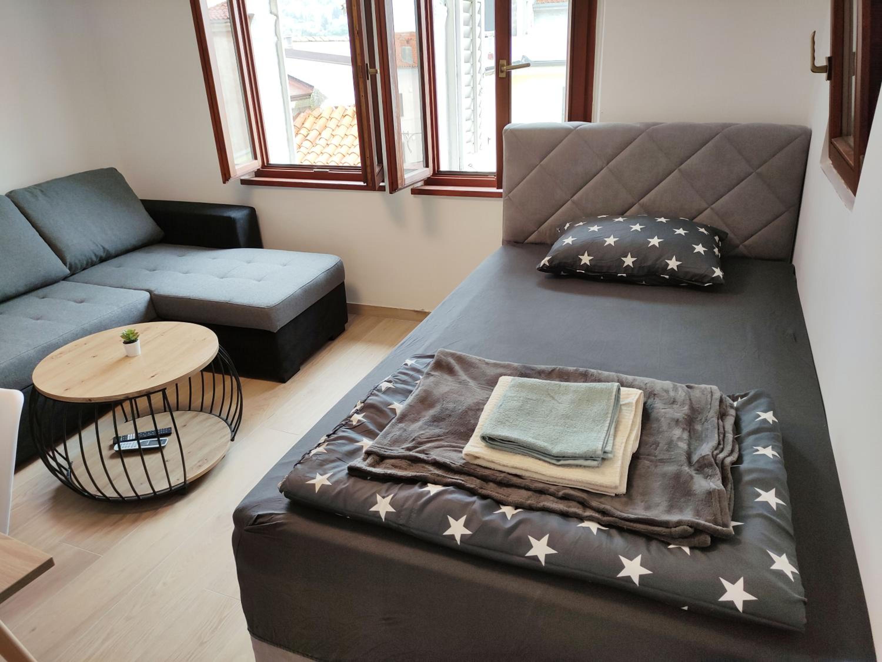 Vicky Apartment