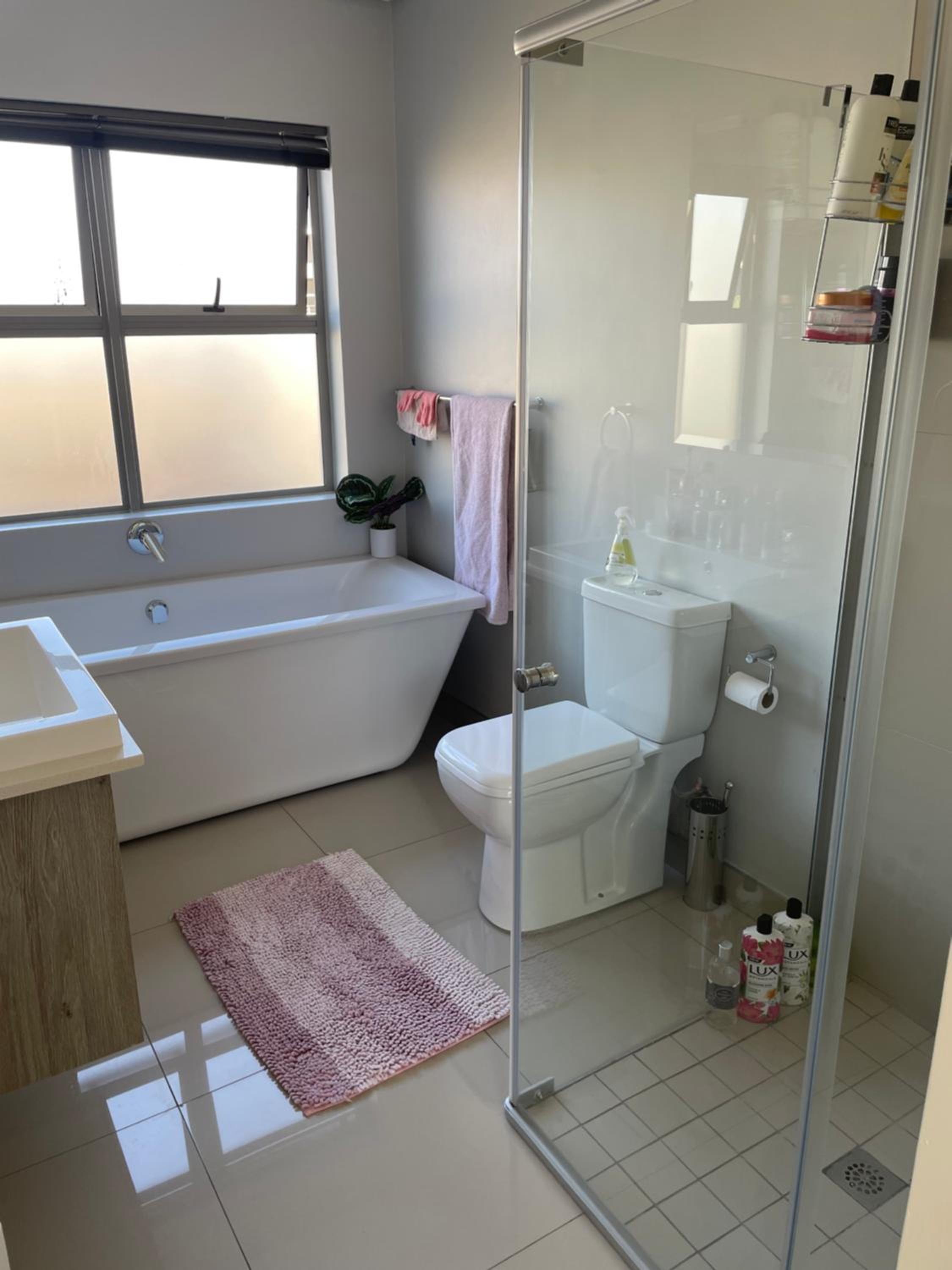 Broadacres Luxe Suite