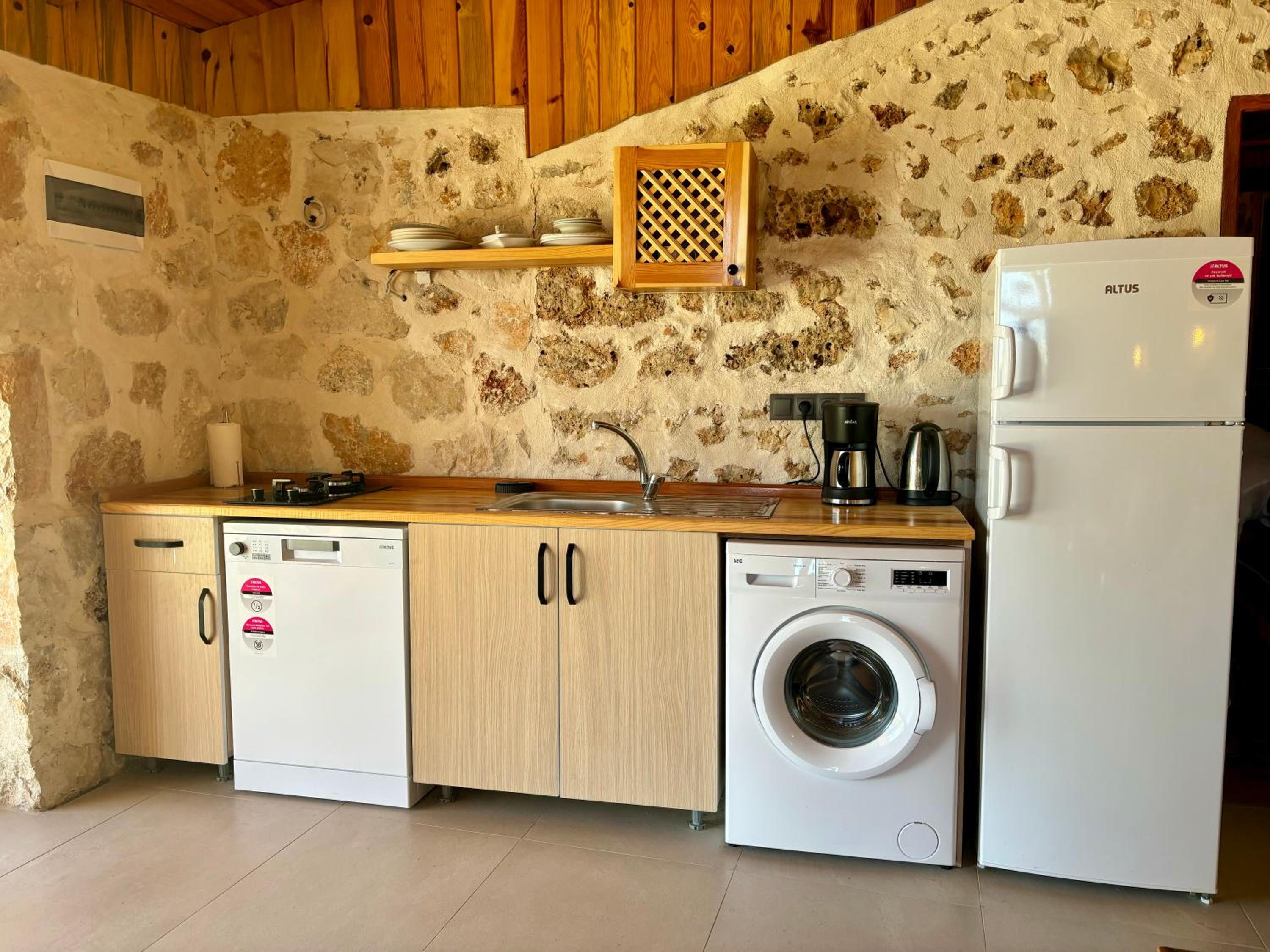 Bademlique Stone Rooms - Image 39