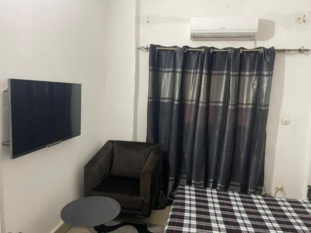 Appartement Studio Damou view 2