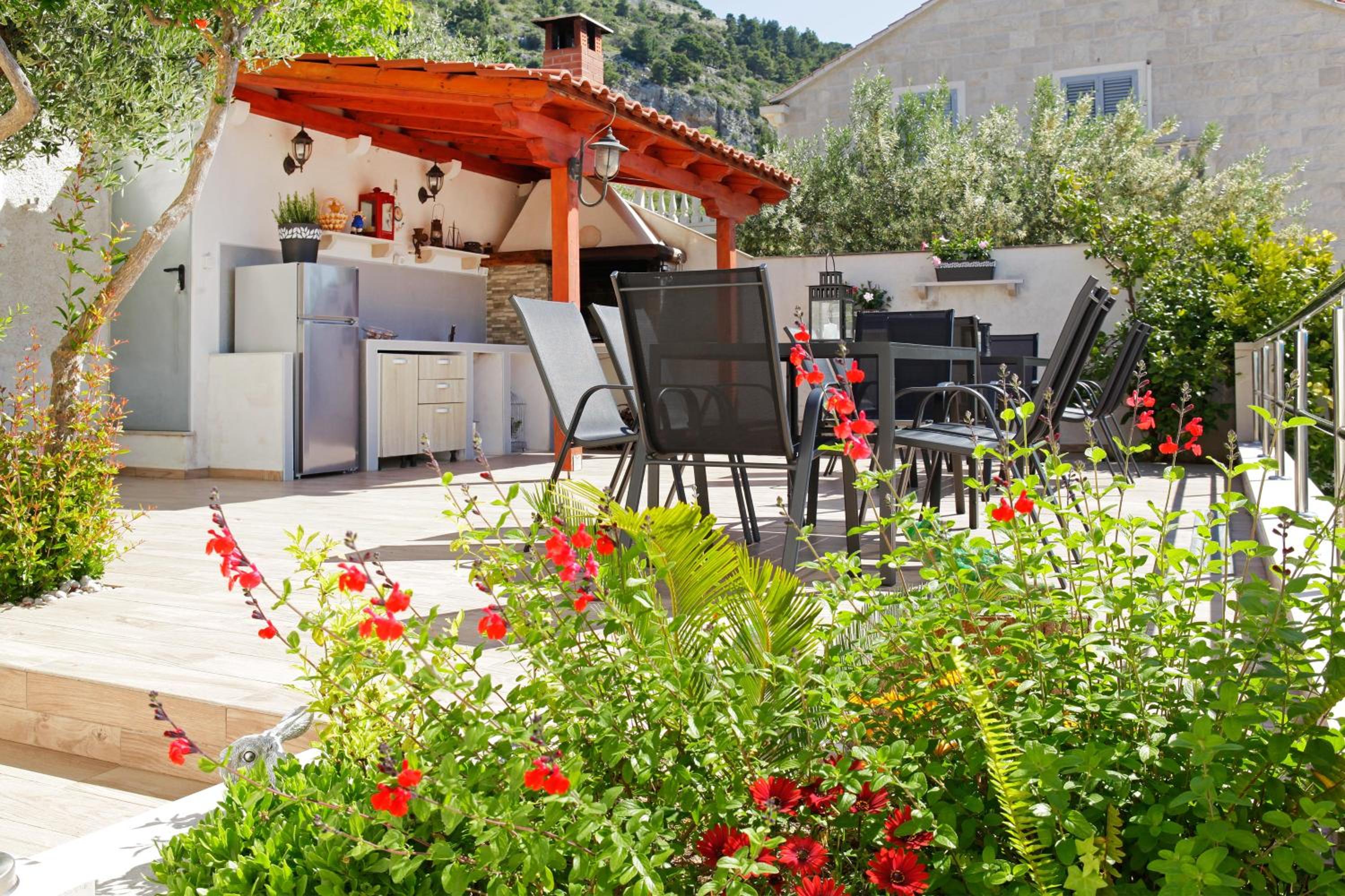 Apartments Šemper - HEATED POOL view 4