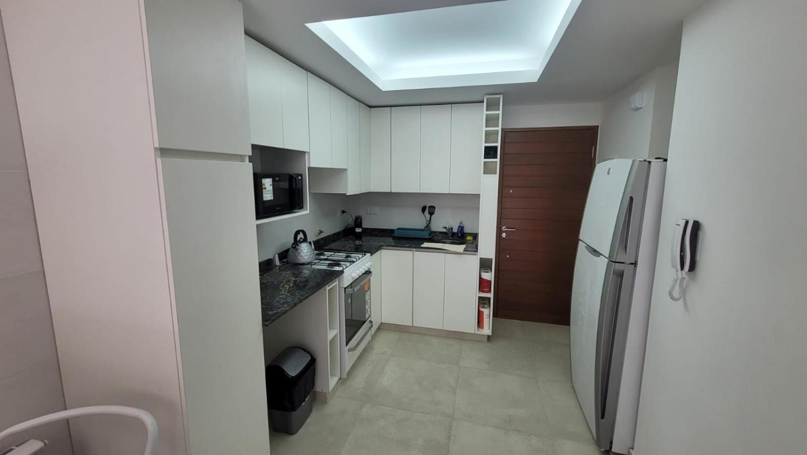 Departamento 1dorm nuevo con cochera luminoso completo en Salta