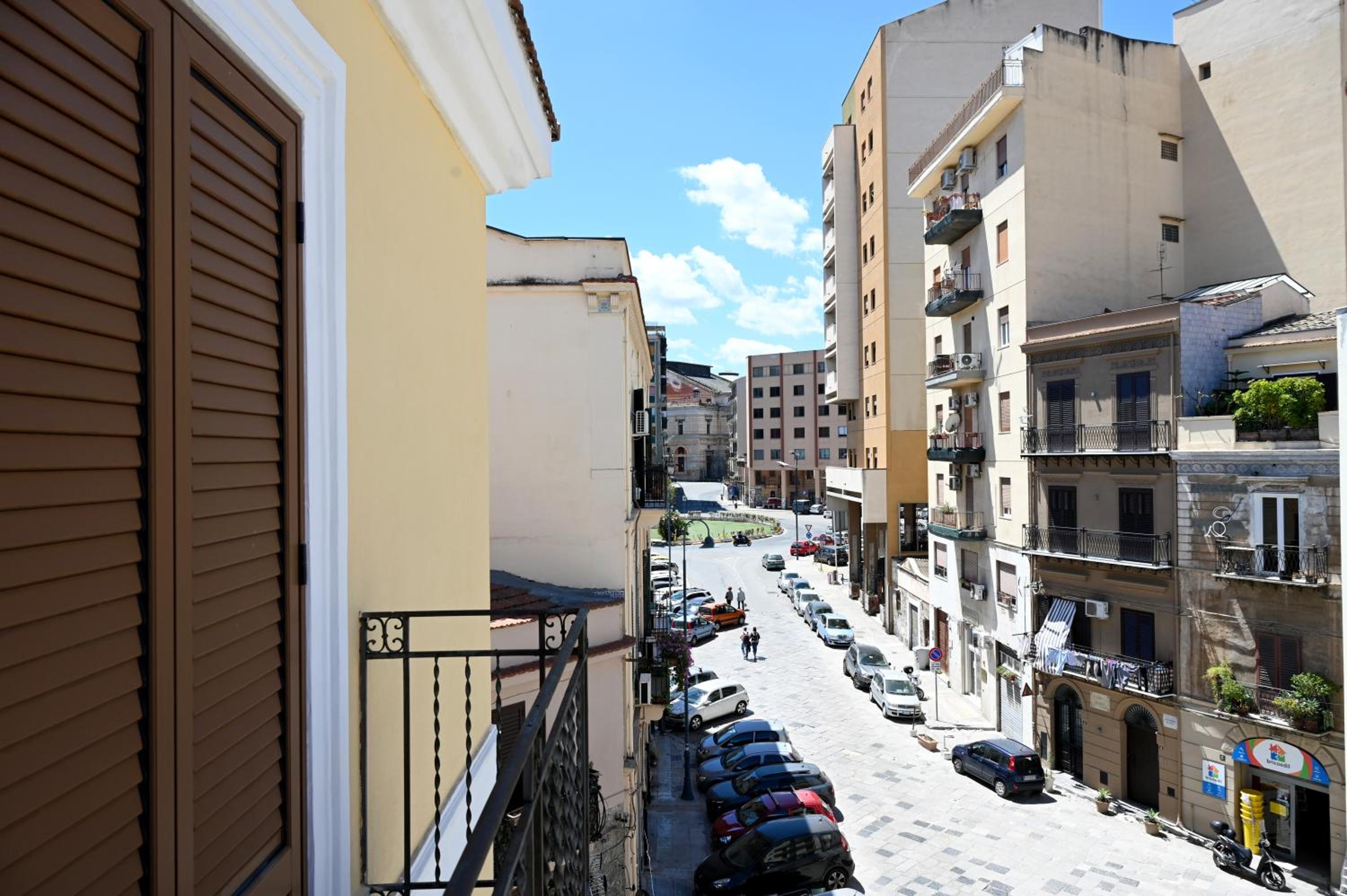 Politeama Theater Apartments