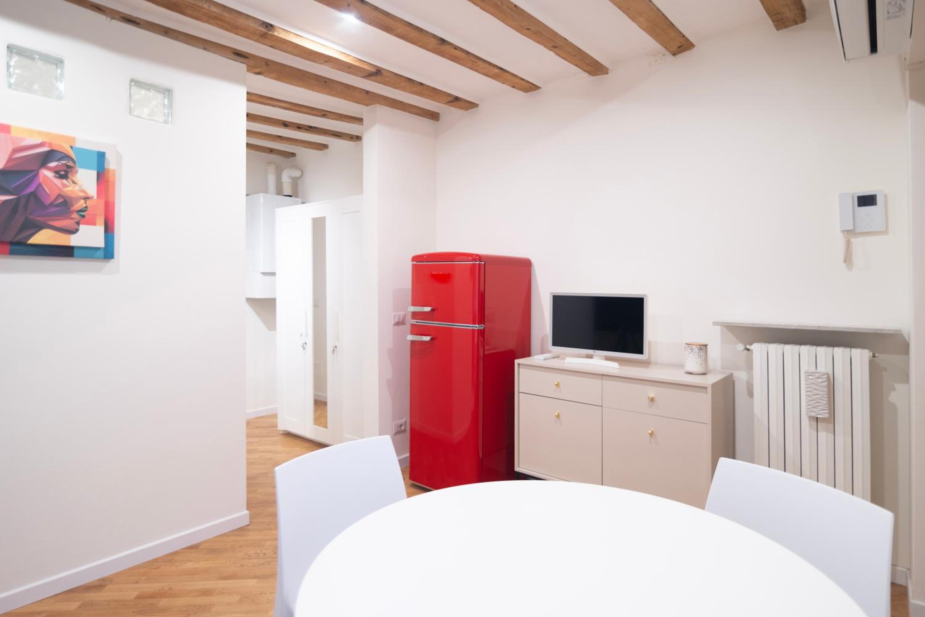 Milano Suite Home