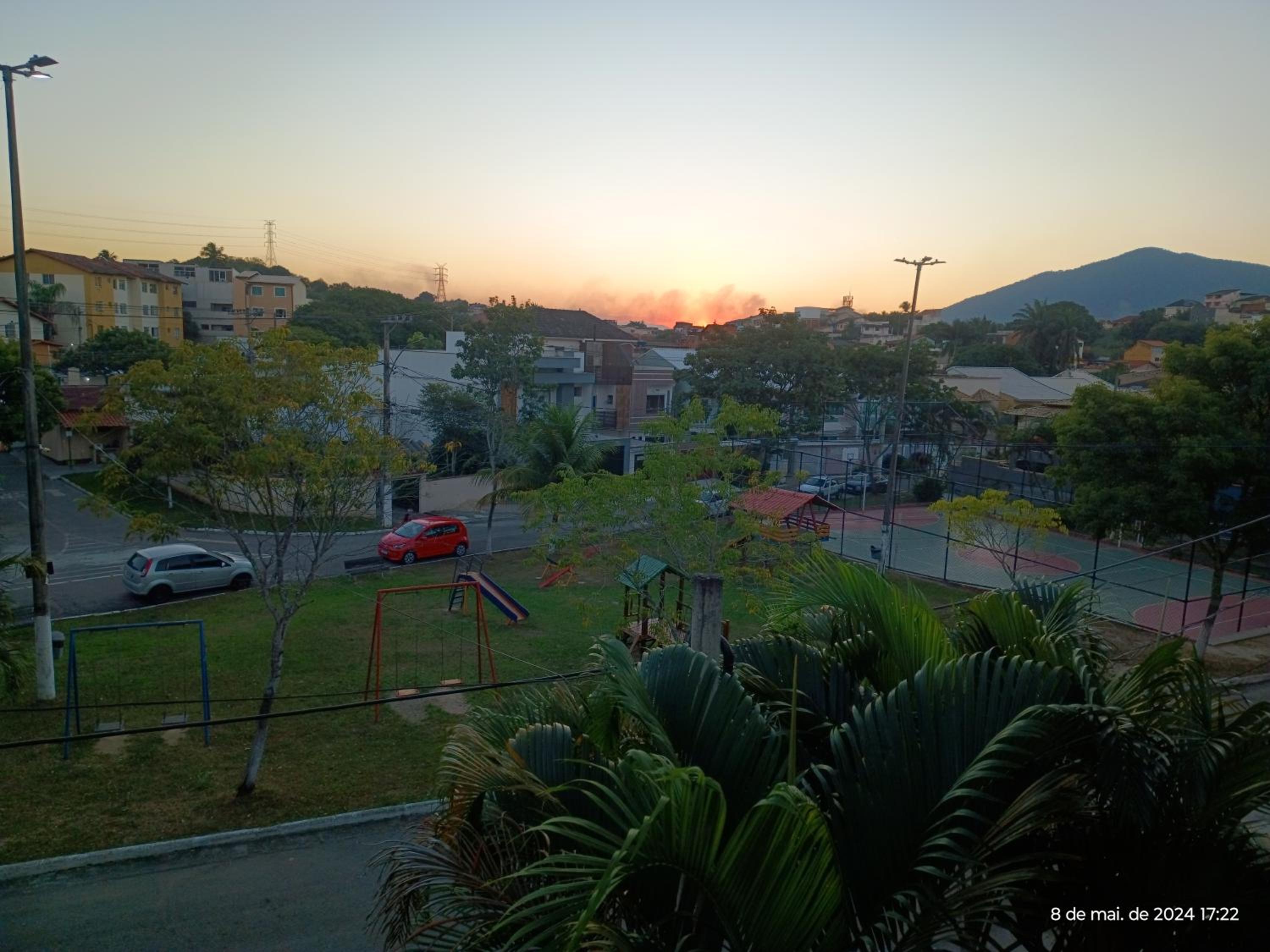 Piscina Churrasqueira e paz Casa de Campo da Jeanne em Campo Grande, Rio de Janeiro