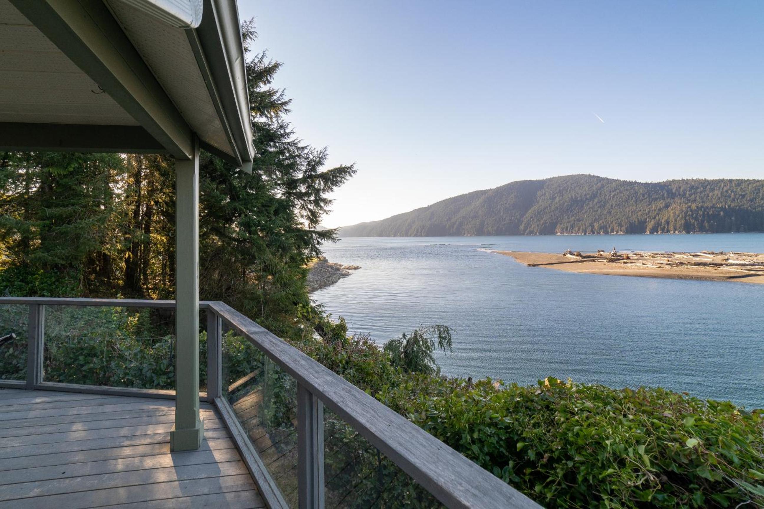 Handsome Dan's Vacation Cottage Rentals