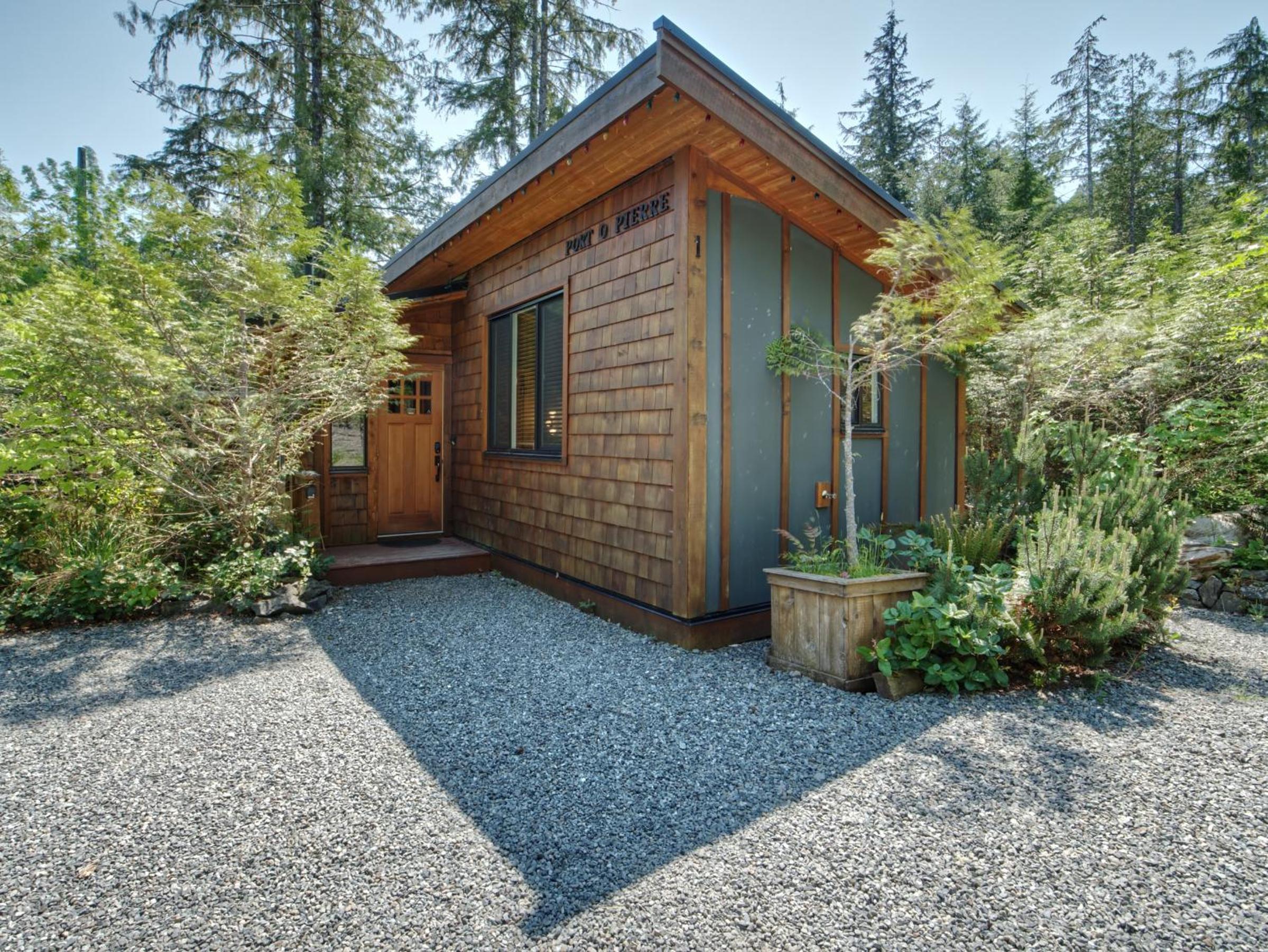 Handsome Dan's Vacation Cottage Rentals