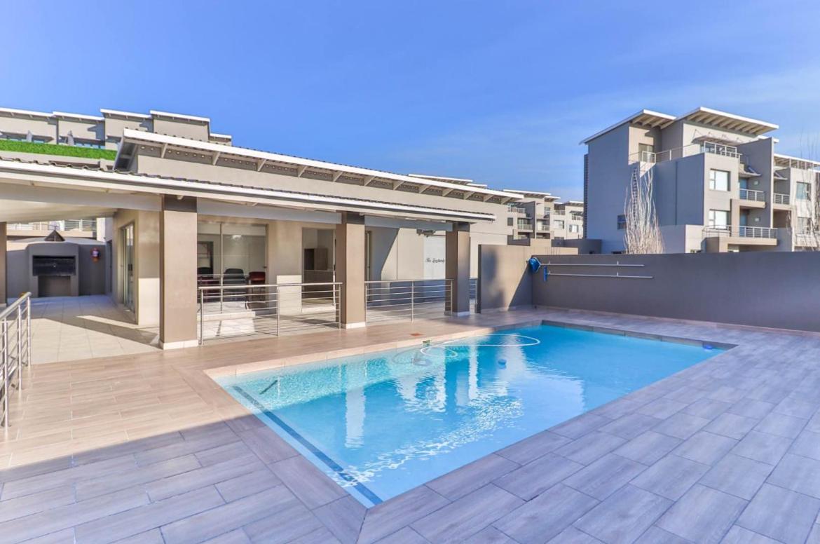 Broadacres Luxe Suite