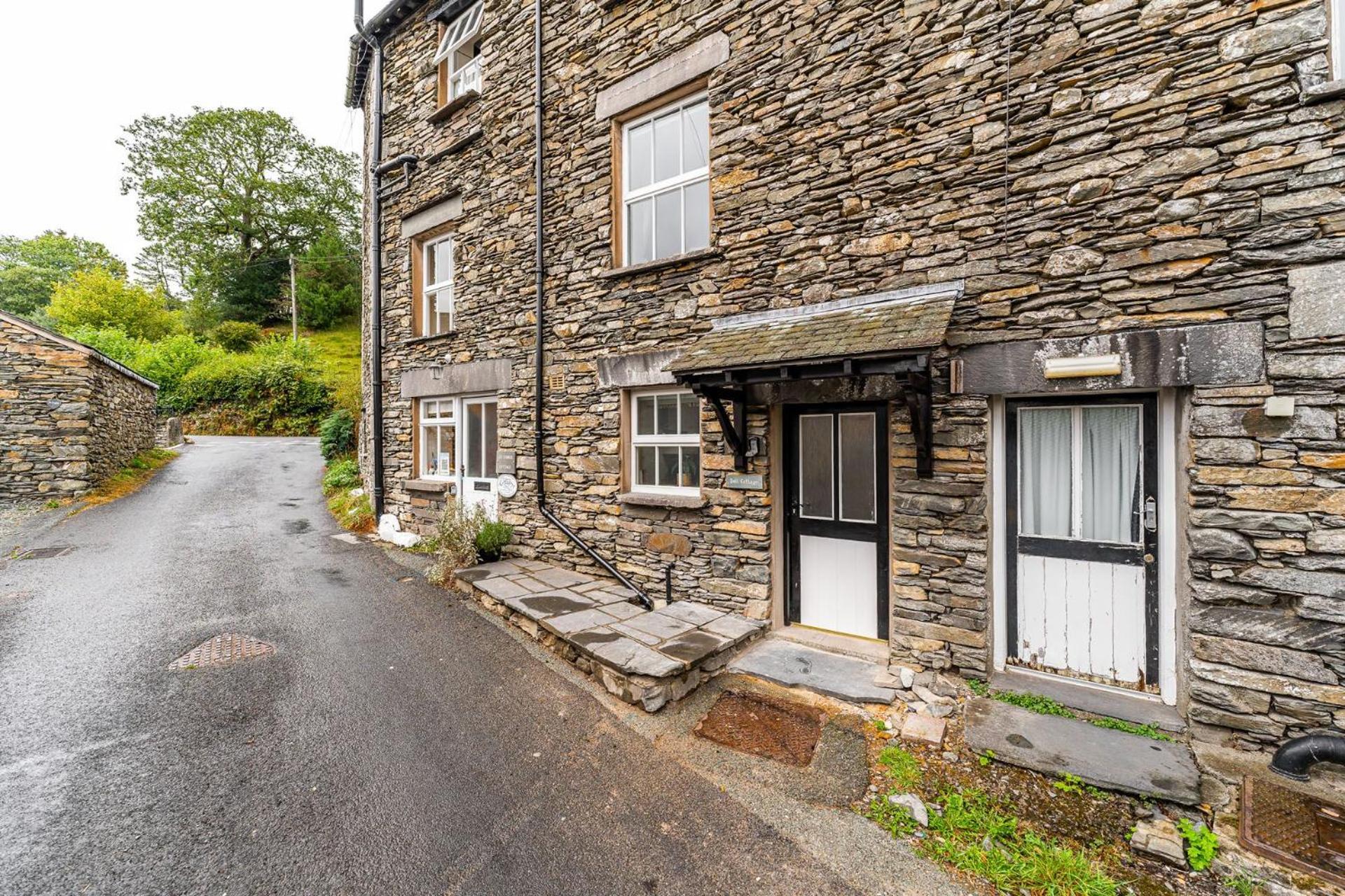 Dell Cottage
