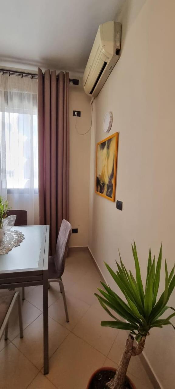 Bora Home Albania me vetshërbim 24 orë pranë Liqenit