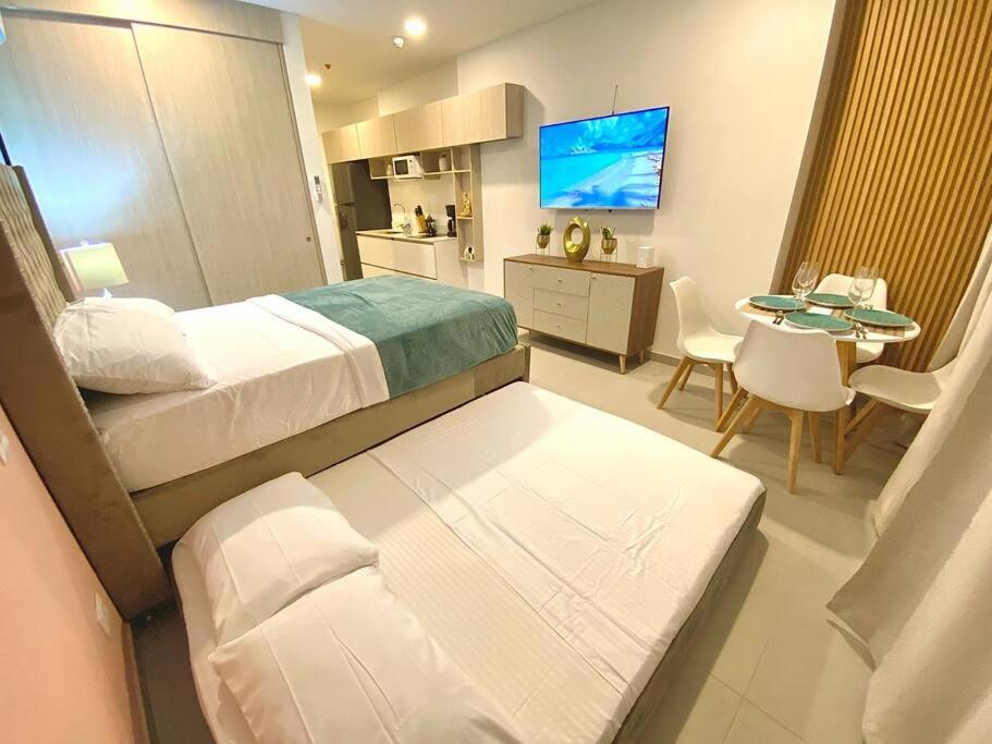 New Charming Suite / Pozos Colorados