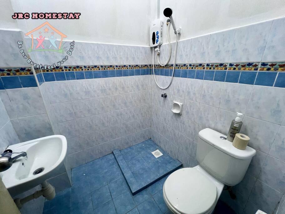 JRC Homestay EJ 23 (Ehsan Jaya)