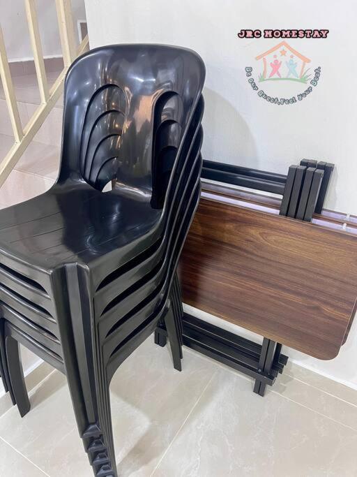 JRC Homestay EJ 23 (Ehsan Jaya)