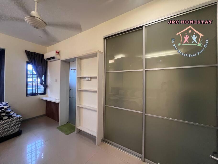 JRC Homestay PJ 1310 Permas Jaya