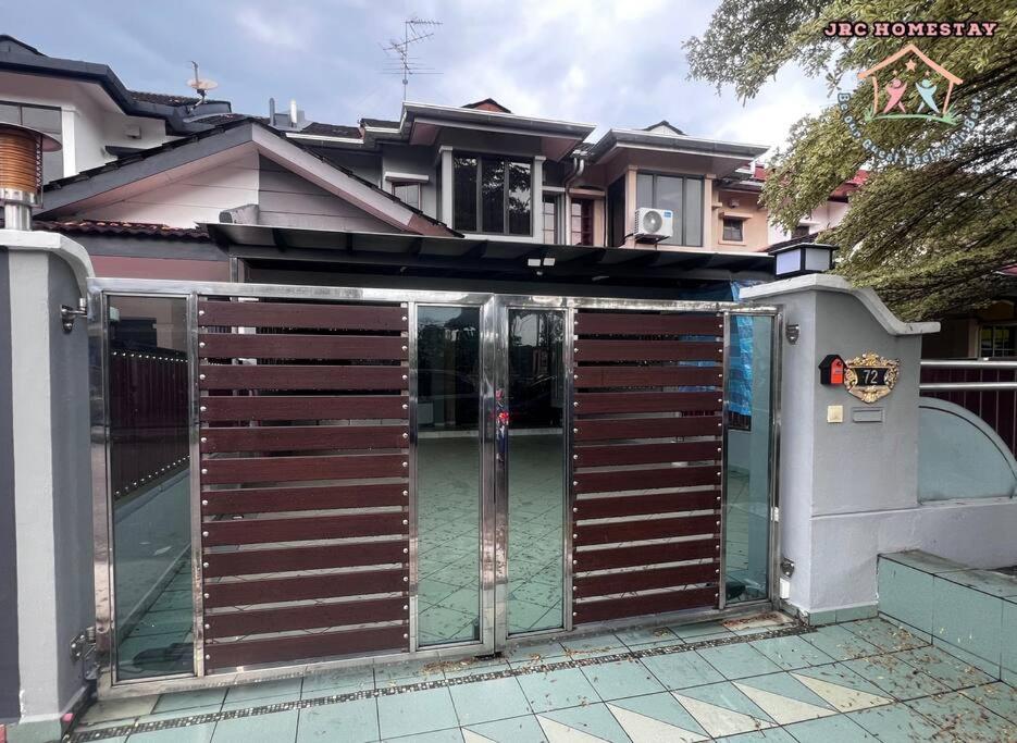 JRC Homestay PJ 1310 Permas Jaya