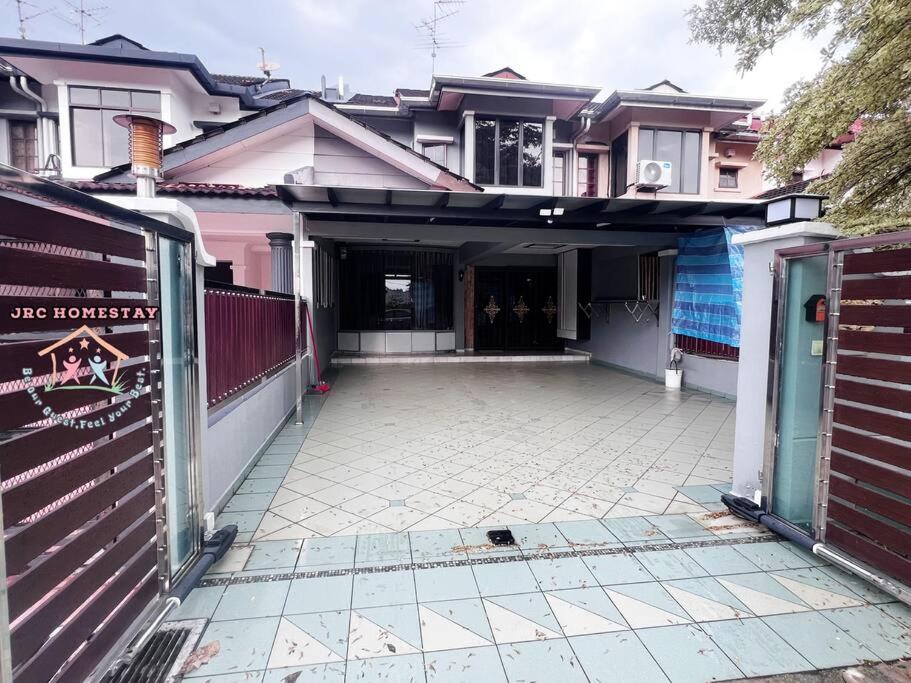 JRC Homestay PJ 1310 Permas Jaya