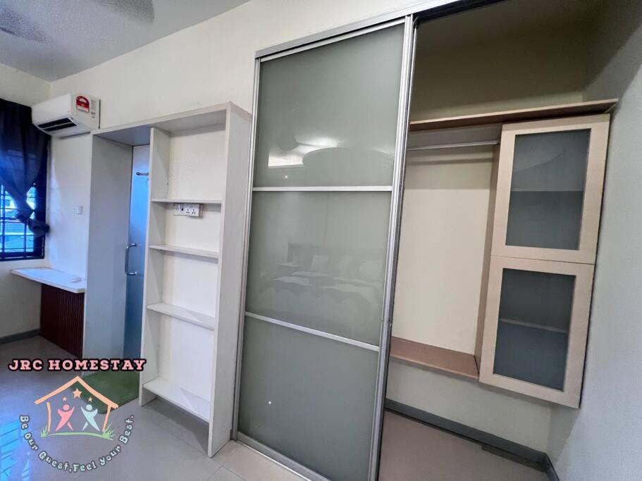JRC Homestay PJ 1310 Permas Jaya