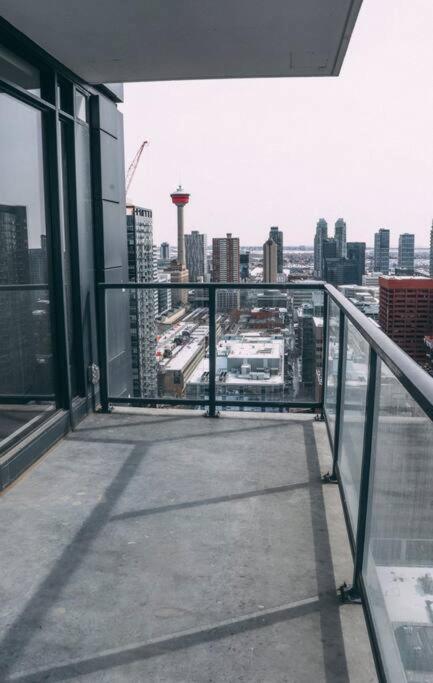 *Sky Palace* with Views, Balcony, & Outdoor Pool