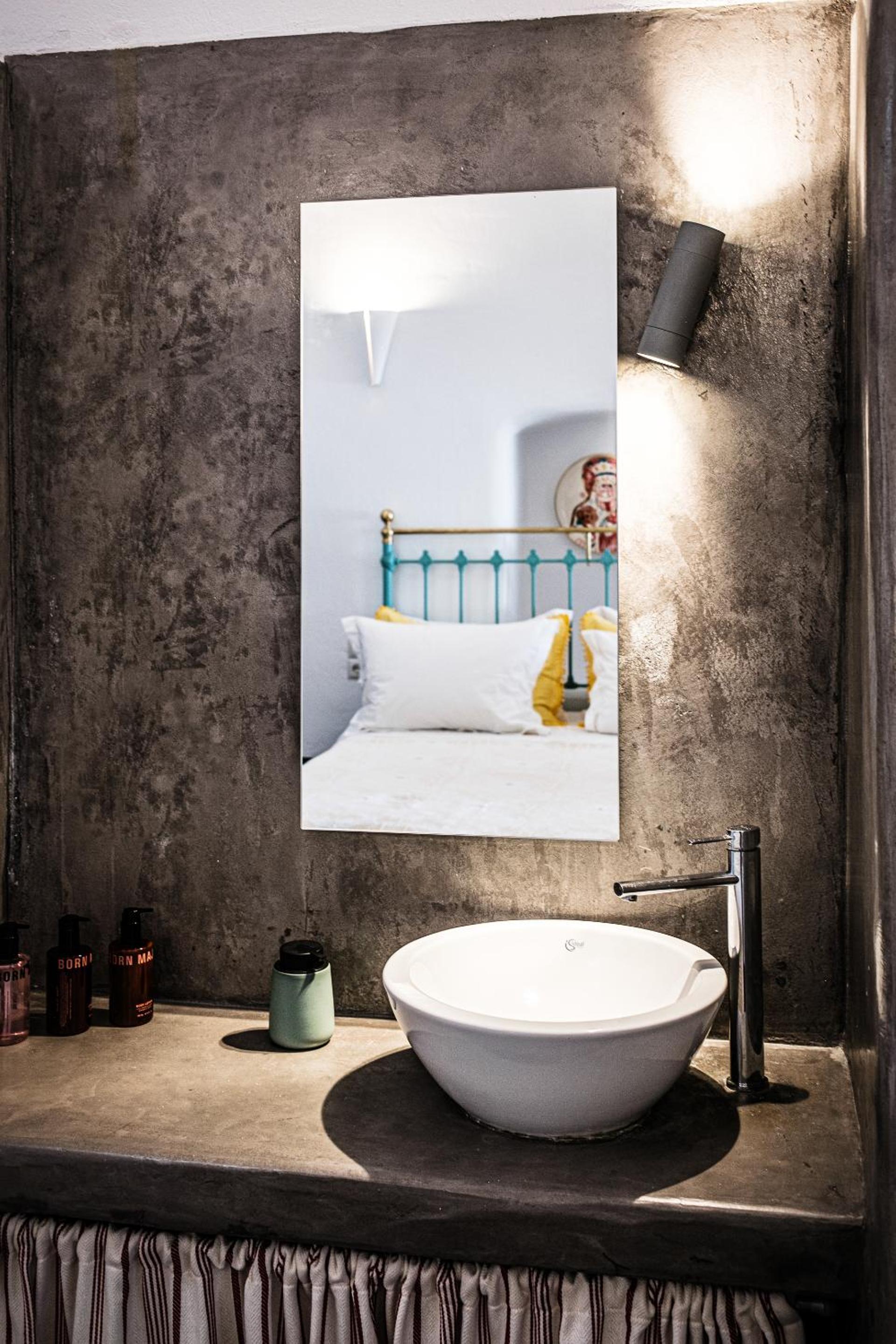 Castellana Cycladic House