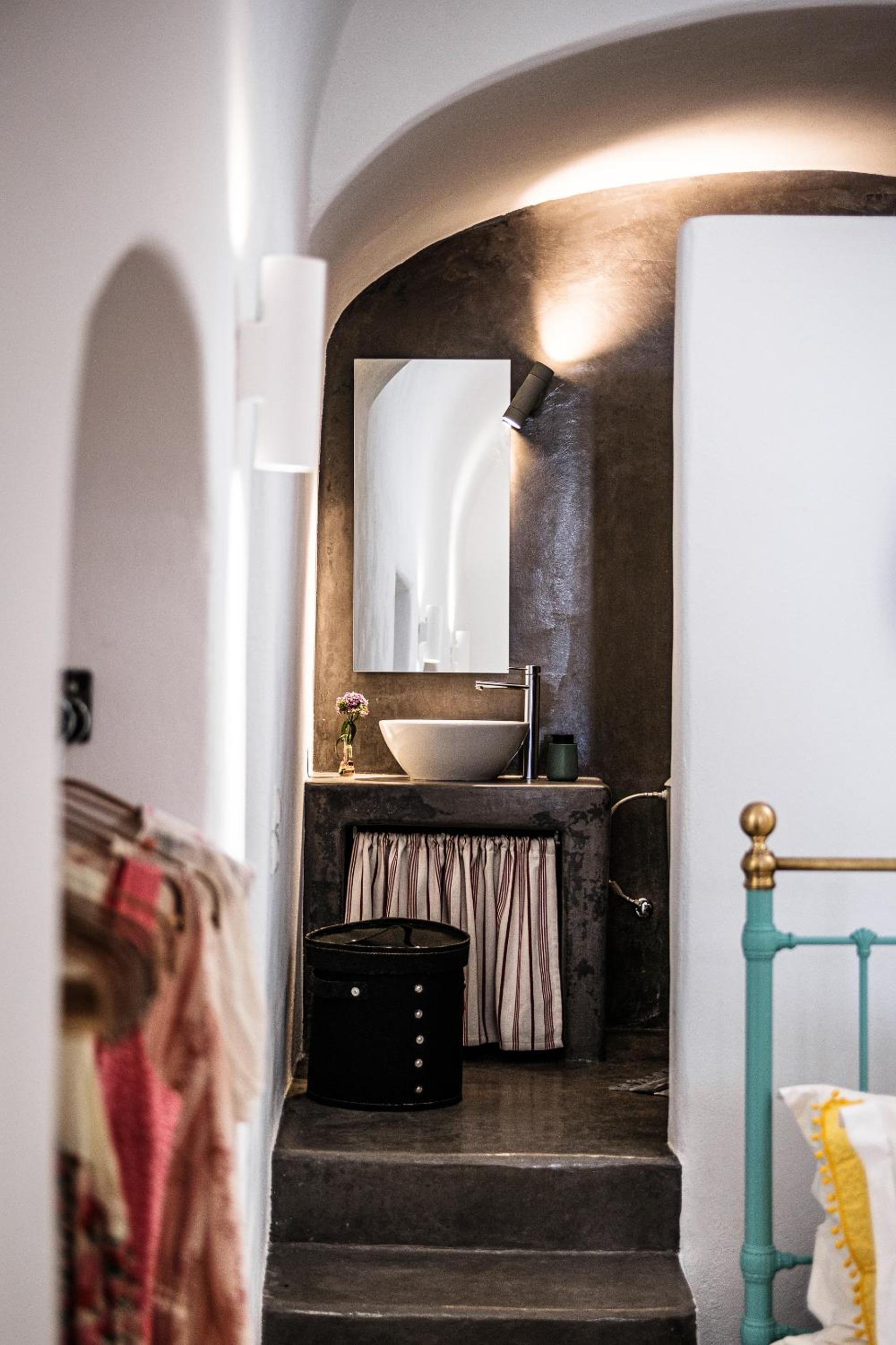 Castellana Cycladic House