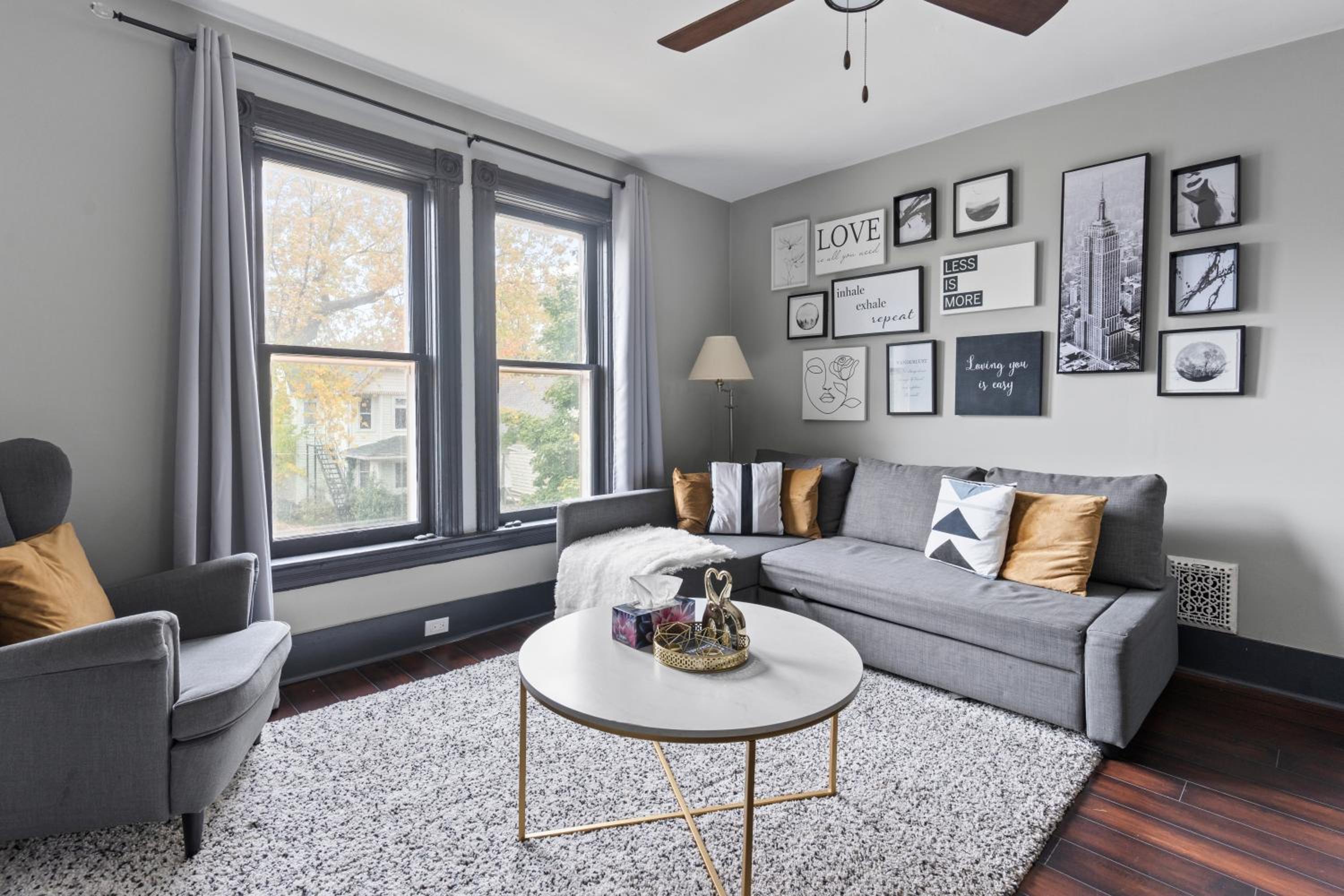 7BR house 19 ppl DT Windsor WD Free Parking