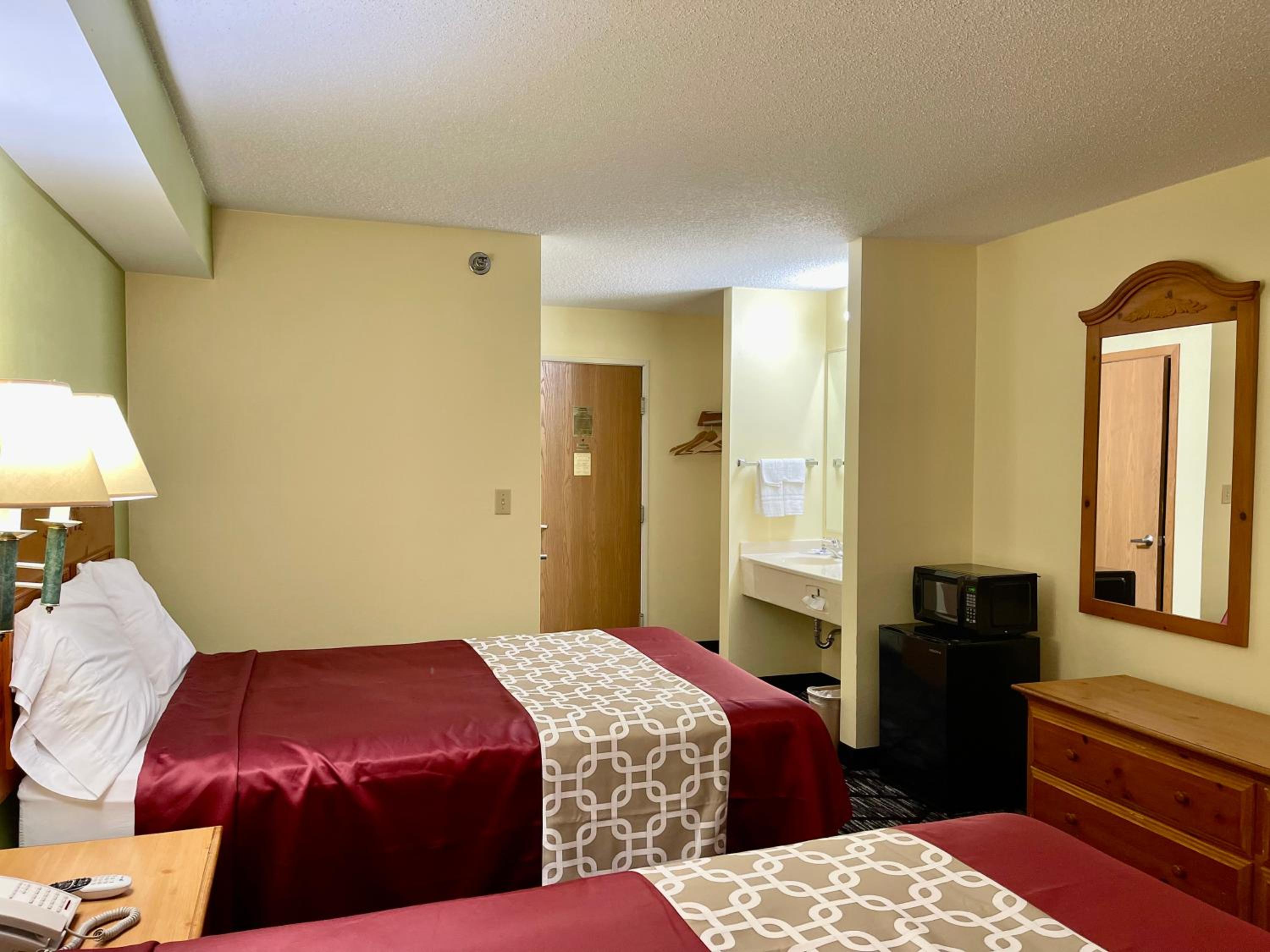 Hunter Lodge - Property Image 16