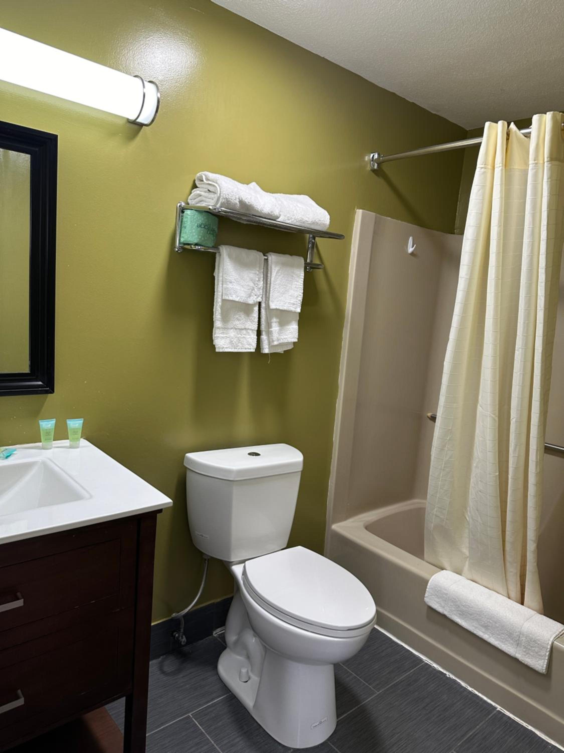 Wickford Motor Inn