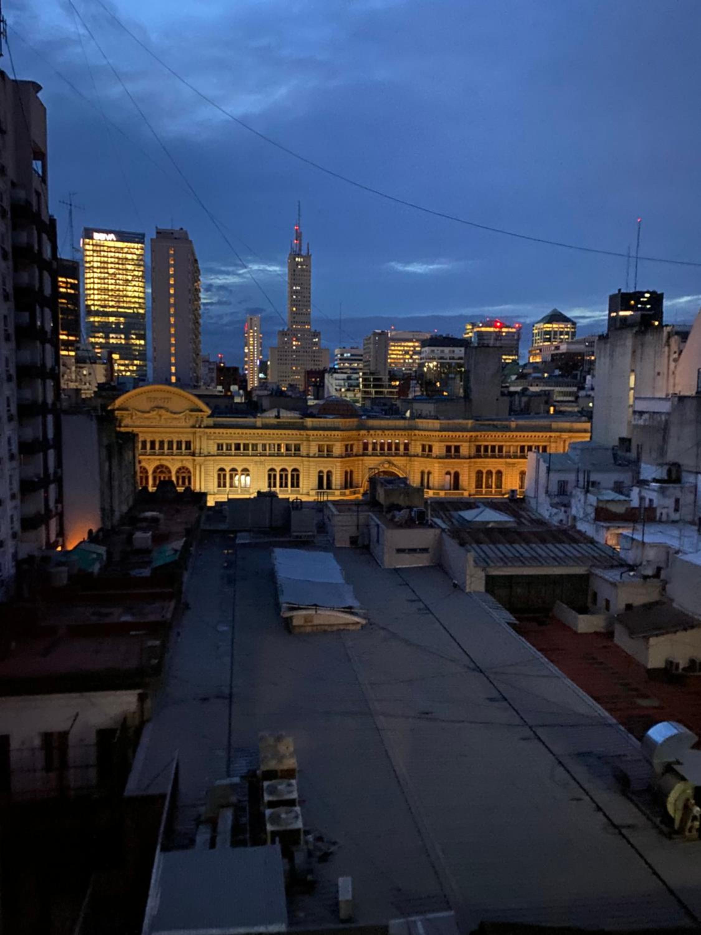 A cuadras del Obelisco y metros de Galerías Pacífico
