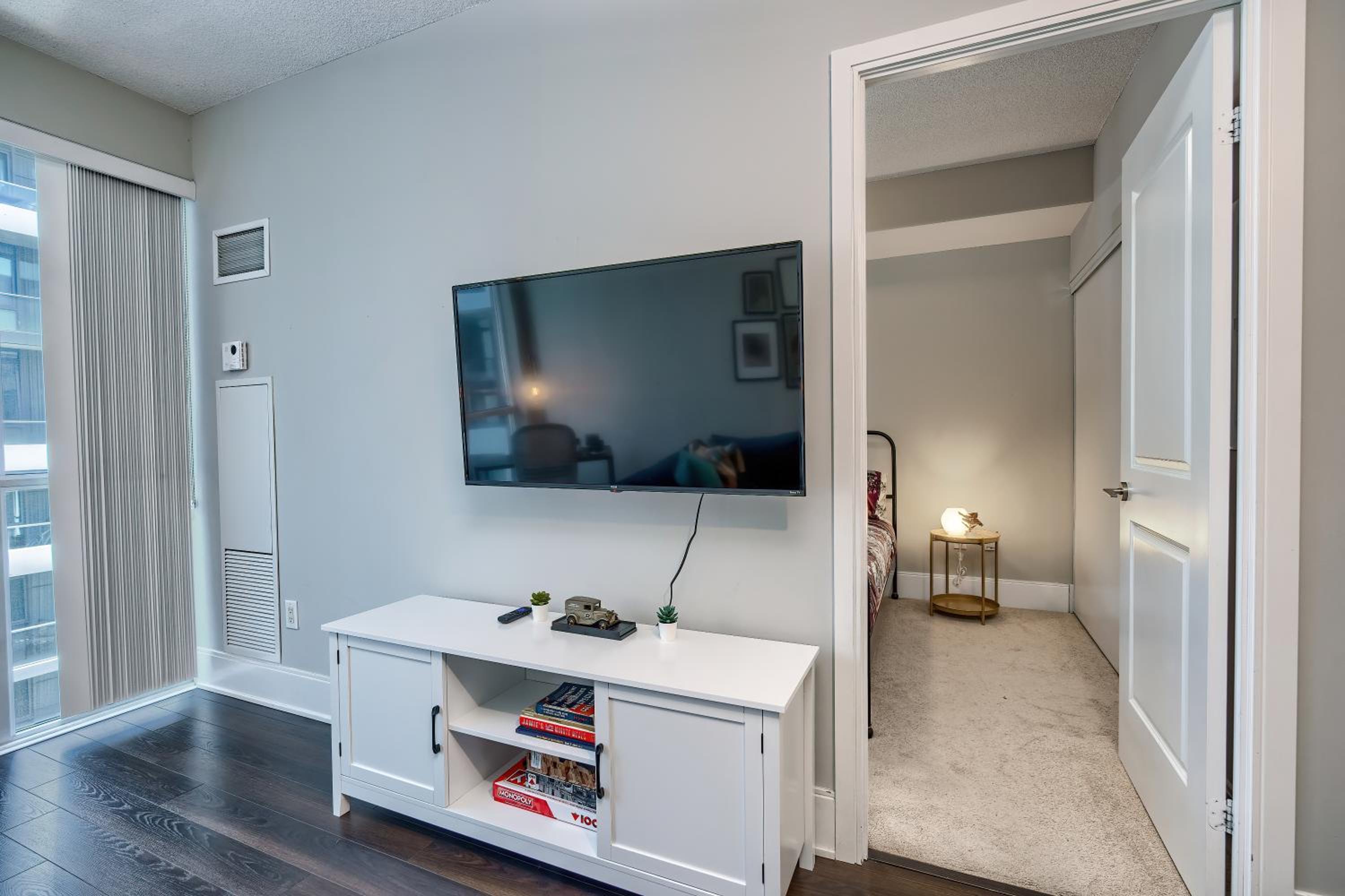 Condo in the heart of Downtown Toronto!